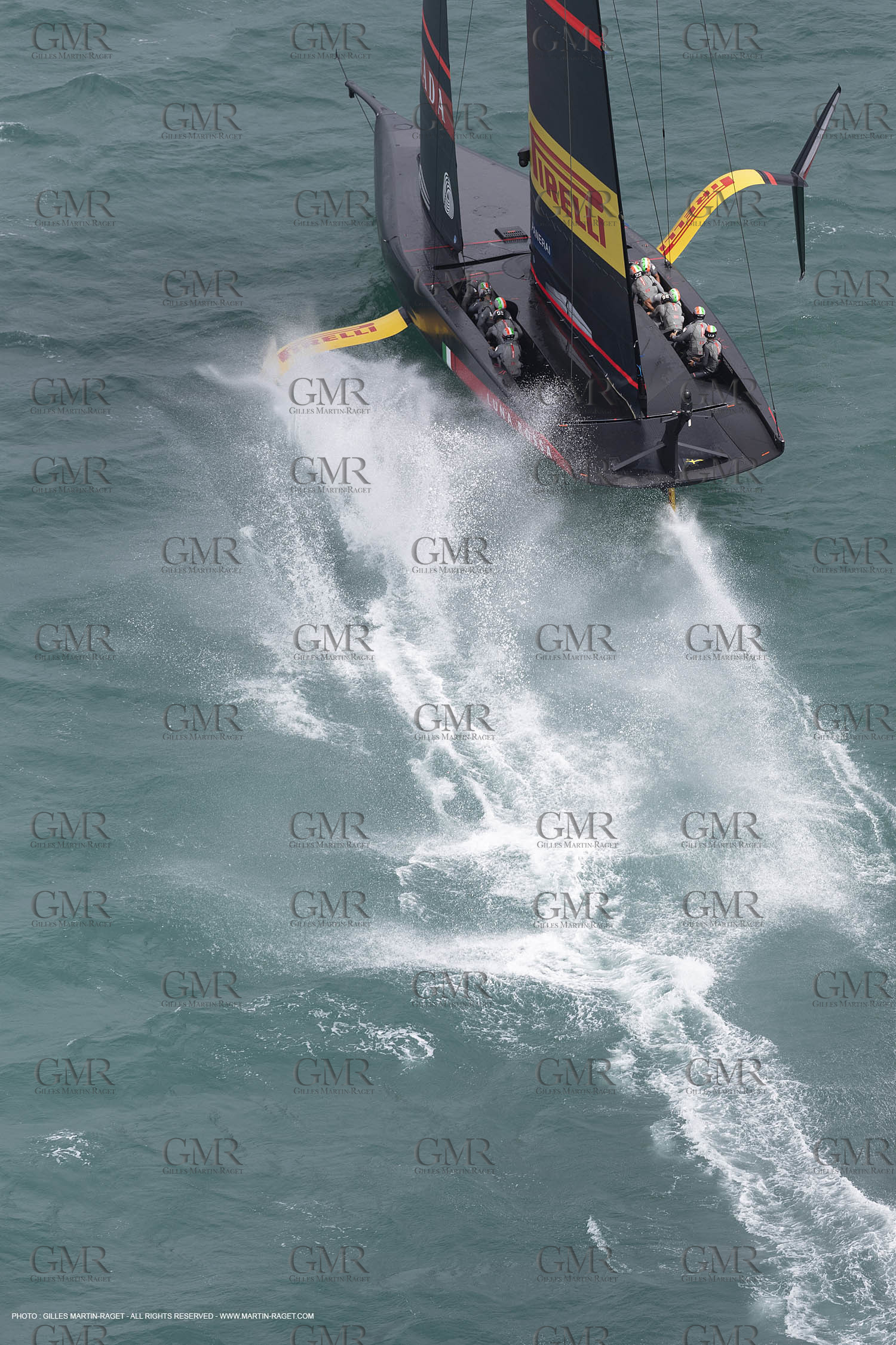 10 12 2020 - Auckland (NZL) - 36th America's Cup - Practice Sessions - Day 2 -Luna Rossa Prada Pirelli Team
