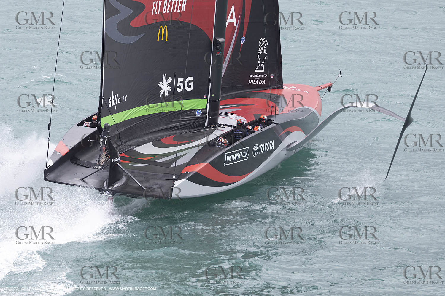 10 12 2020 - Auckland (NZL) - 36th America's Cup - Practice Sessions - Day 2 - Emirates Team New Zealand