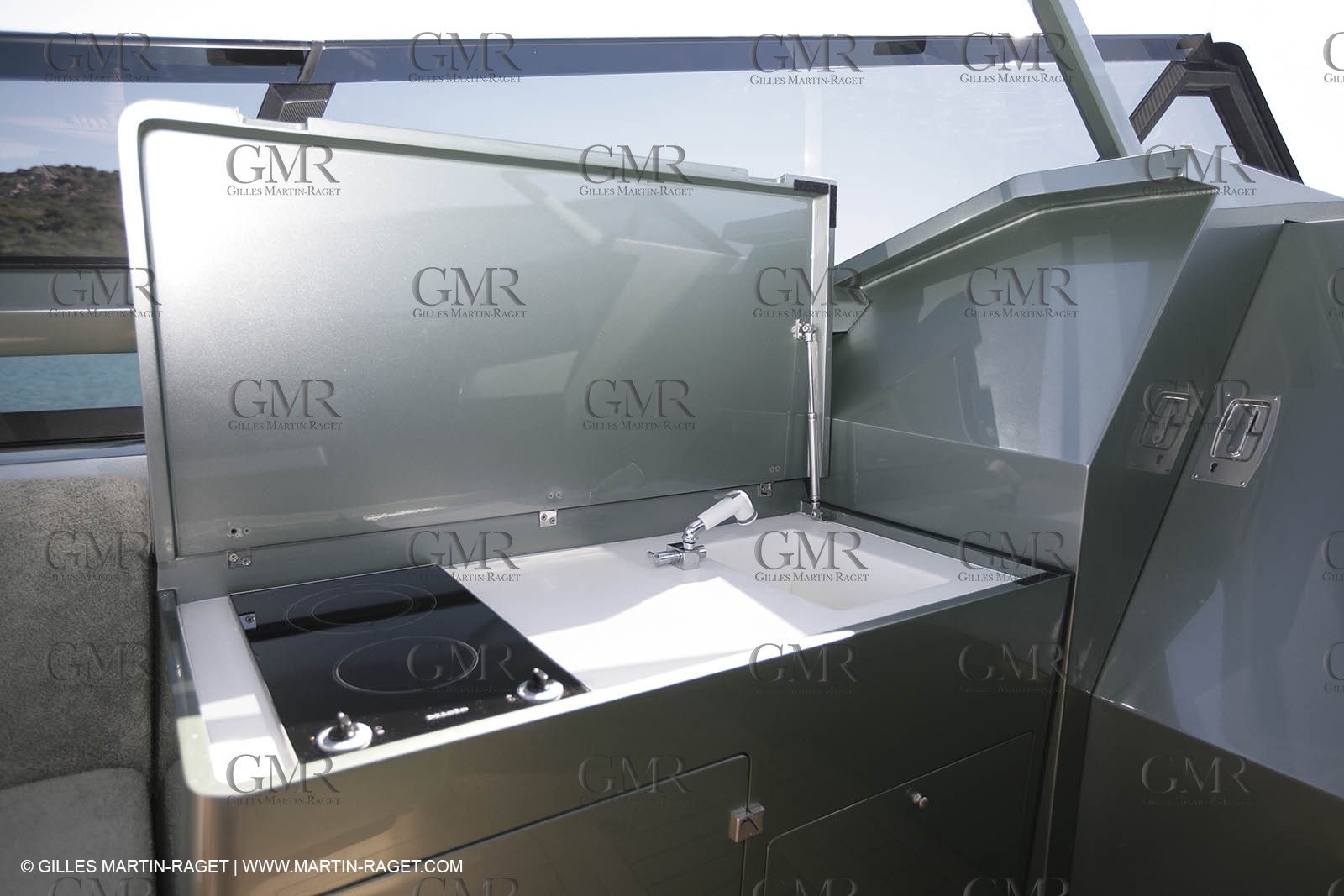 16 07 2007 - Portisco (Italie, Sardaigne) - Wally Power 47, 2007 version