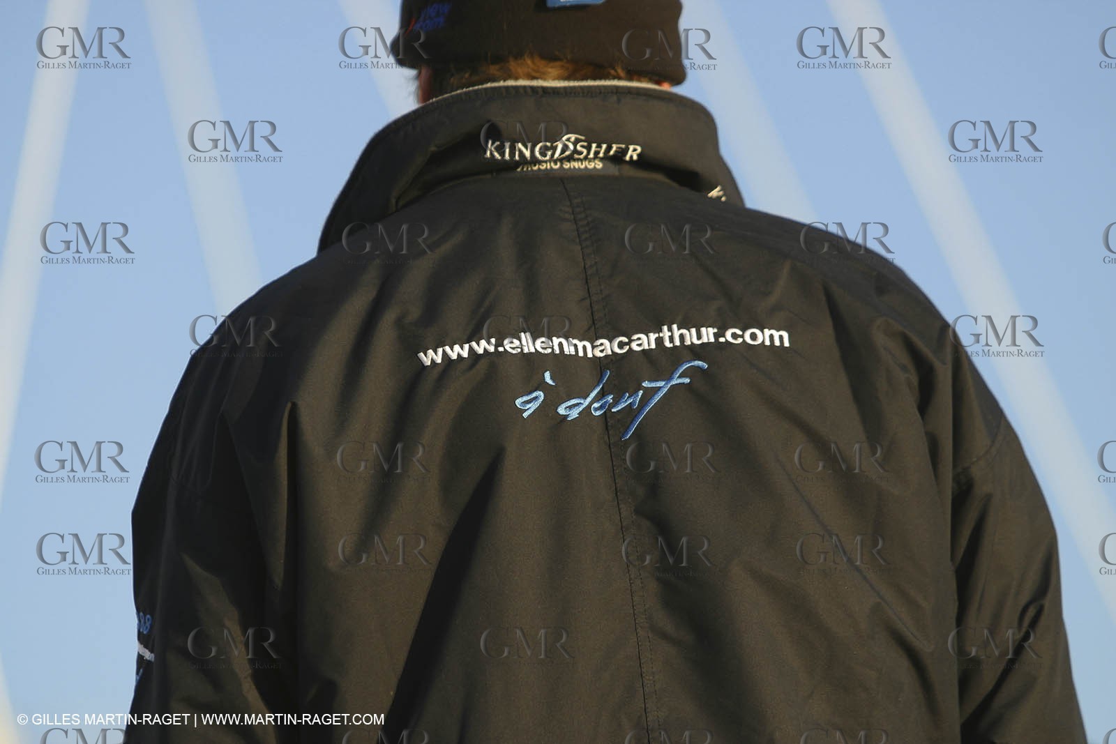 Kingfisher II - Jules Verne Trophy 2002 start - Brest