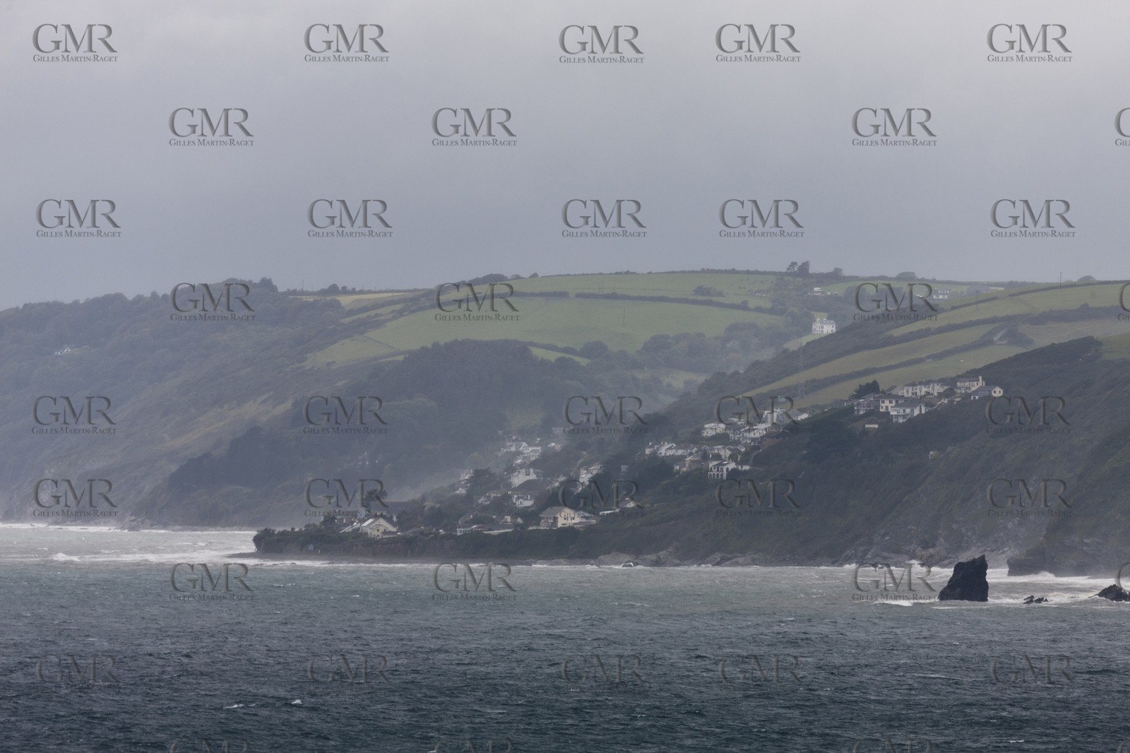 06 098 2011 - Plymouth (UK) - 34th America's Cup - AC World Series - Plymouth 2011 - Cornwall coast west of plymouth