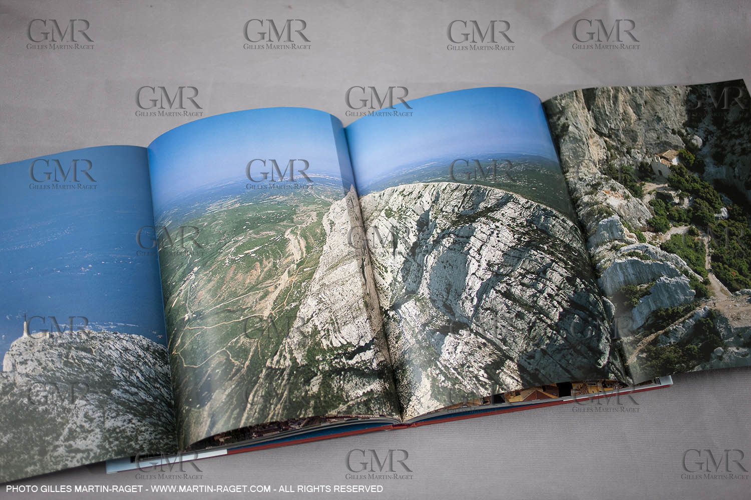 GMRBook_1074.jpg