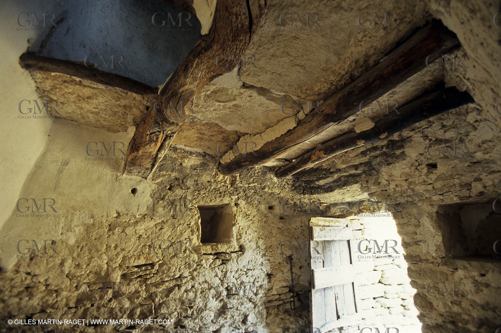 France, Provence, Luberon, Gordes, Village des Bories