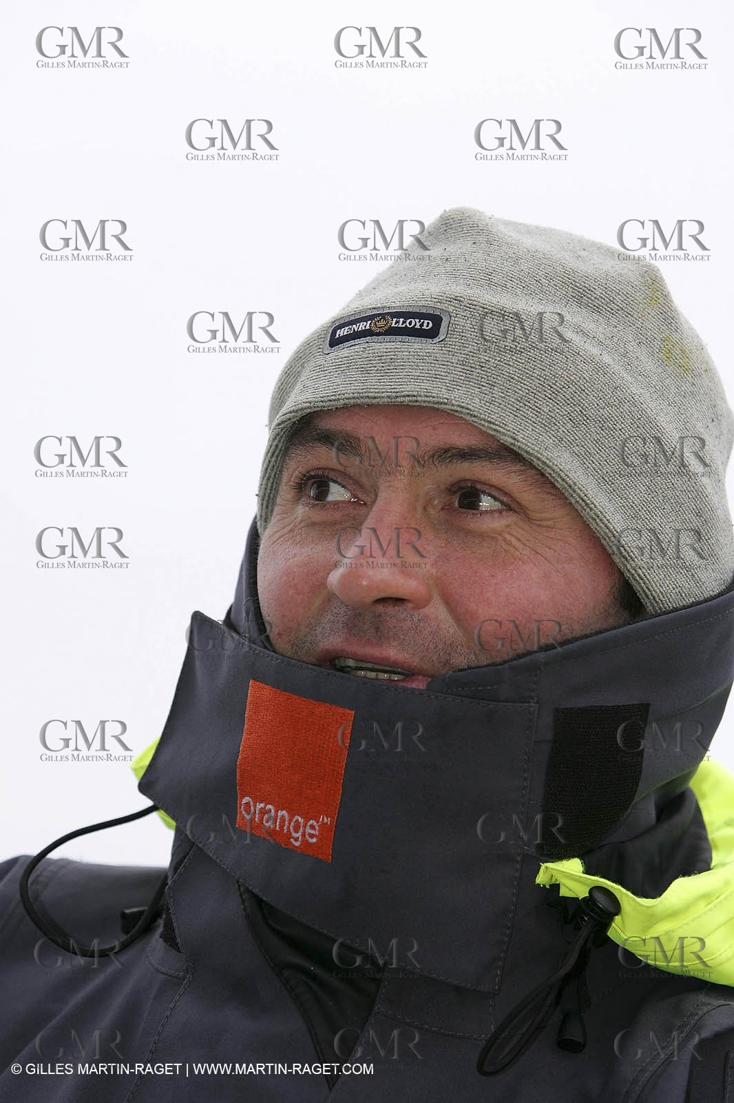 Trophée Jules Verne - Lorient - 30 12 04 - Orange II - Entraînement - A bord - Ronan le Goff