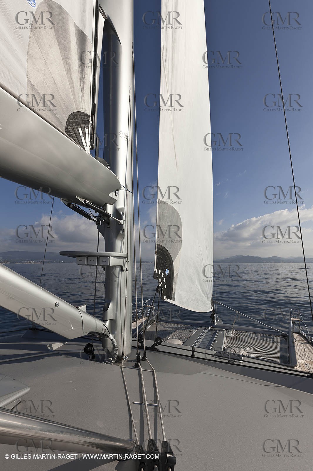 25 02 2011 - La Ciotat (FRA,13) - Super Yachts - Chantier H2X - Cartouche