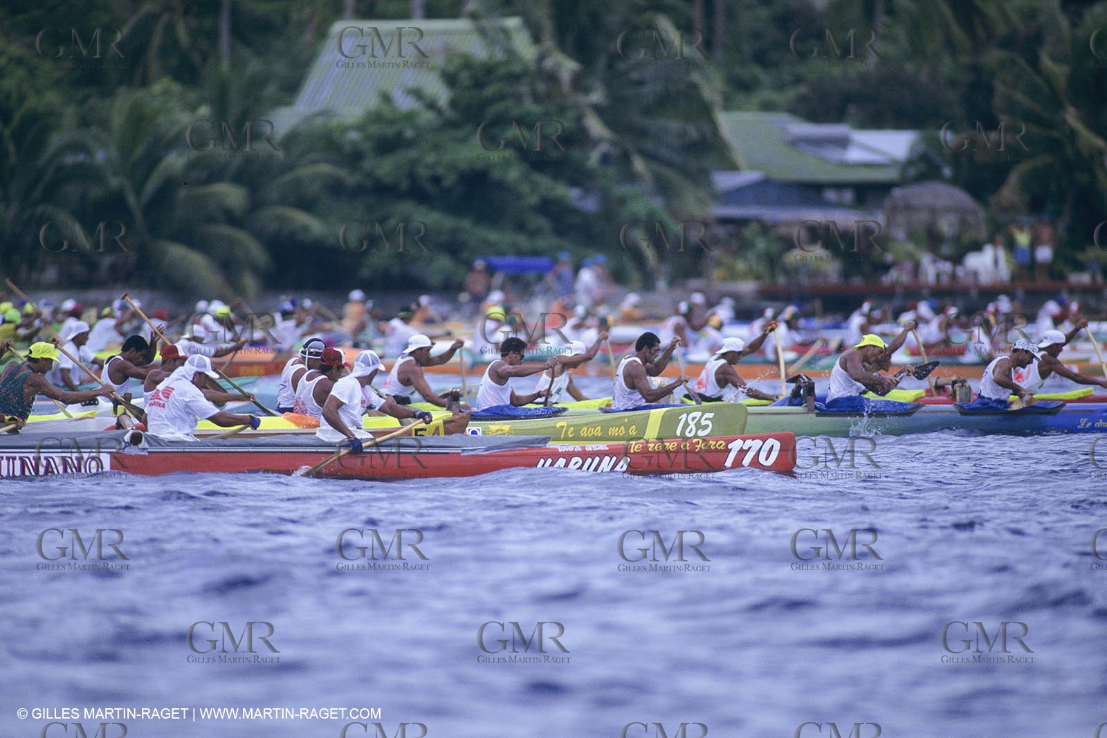 Watersports, rafting, rowing, eaux vives, rame, kayaking, pirogues