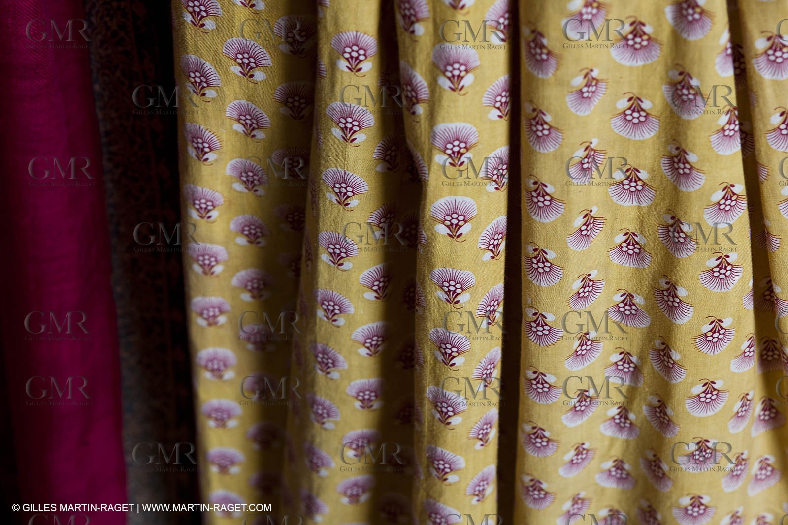 30 06 2011 - Toulon (FRA,83) - Villa Rosemaine - Indiennes sublimes exhibition