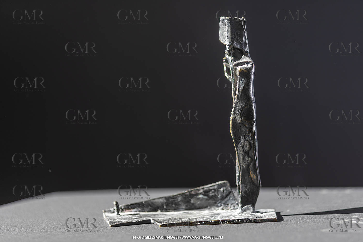 19 02 2020, Marseille (FRA,13), Oeuvre de Germaine Richier, Guerrier n° 10 1955, Bronze patiné foncé, Epreuve d'exposition, , Fondeur : L.Thinot, Paris, 20,5 x 9 x 17 cm, Collection particulière