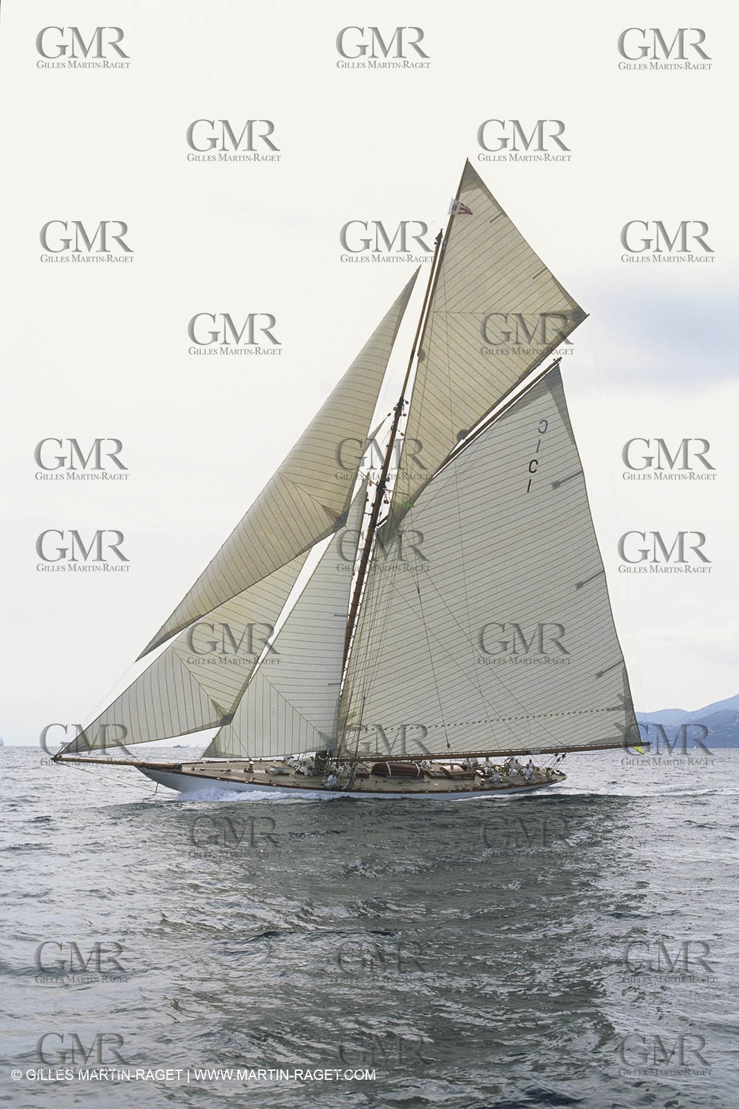 Sailing, Classic yachts (for yacht names check keywords)