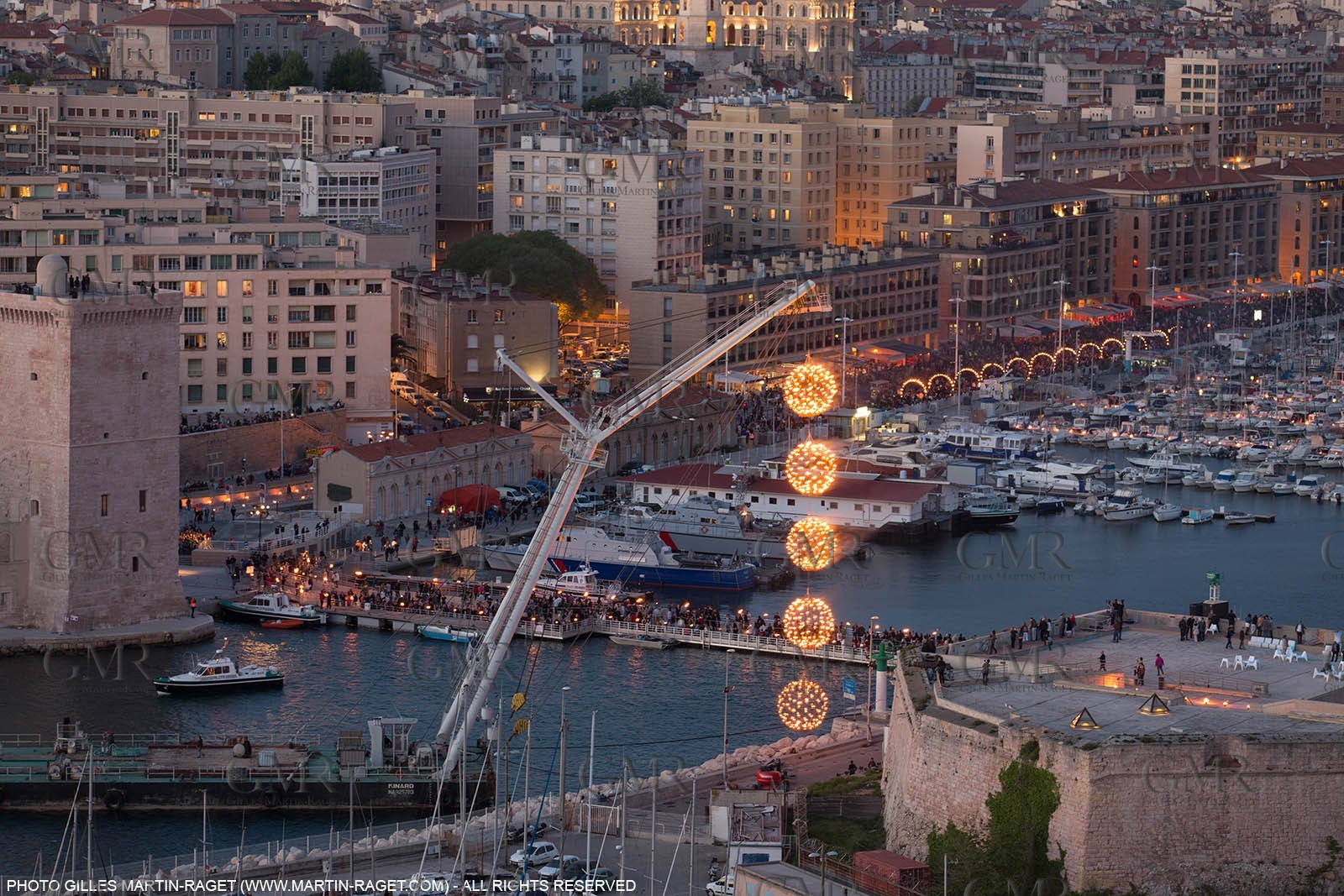 03 05 2013 - Marseille (FRA,13) - Marseille Provence 2013, Historical port Illumination by Company Carabosse