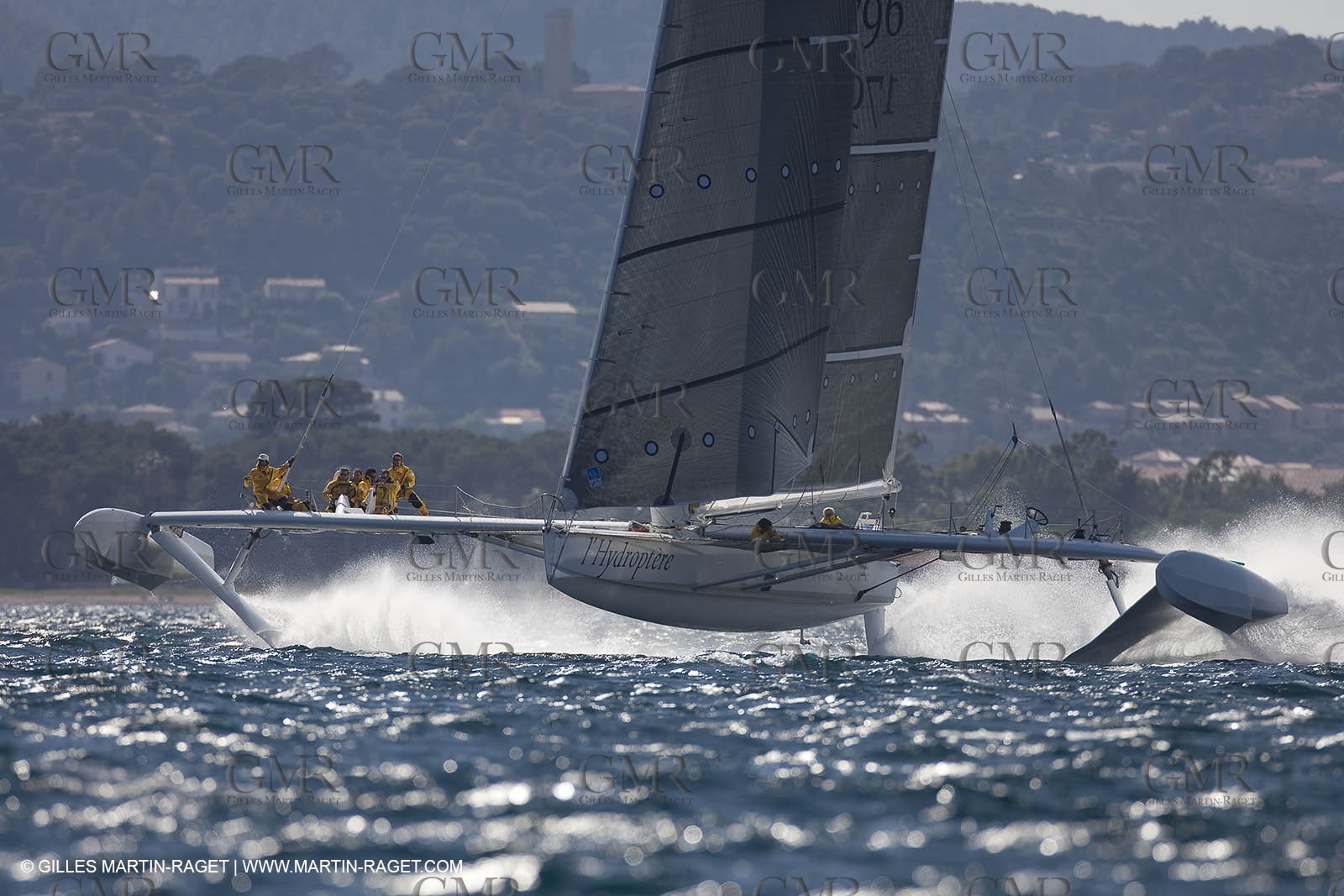 14 06 2008 - Toulon-Hyères (FRA,83) - 50 knots record attempt trials by l'Hydroptère