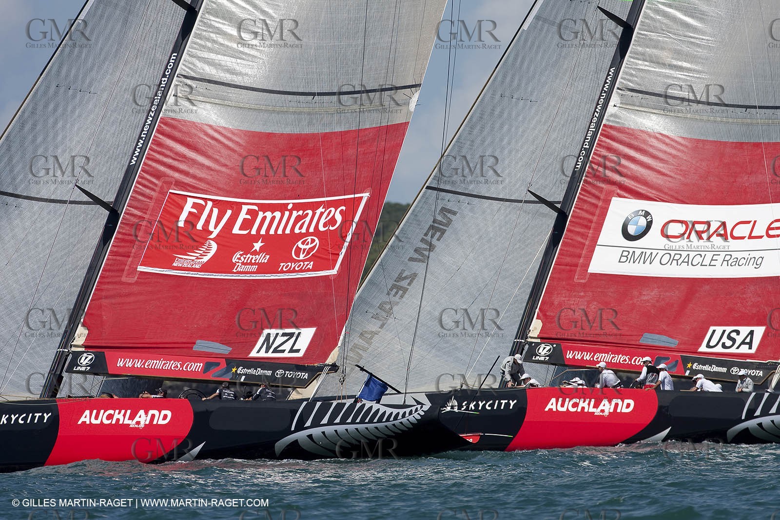 23 01 2009 - Auckland (NZL) - Louis Vuitton Pacific Series - BMW ORACLE Racing - Tuning up onboard Emirates Team New Zealand yacht
