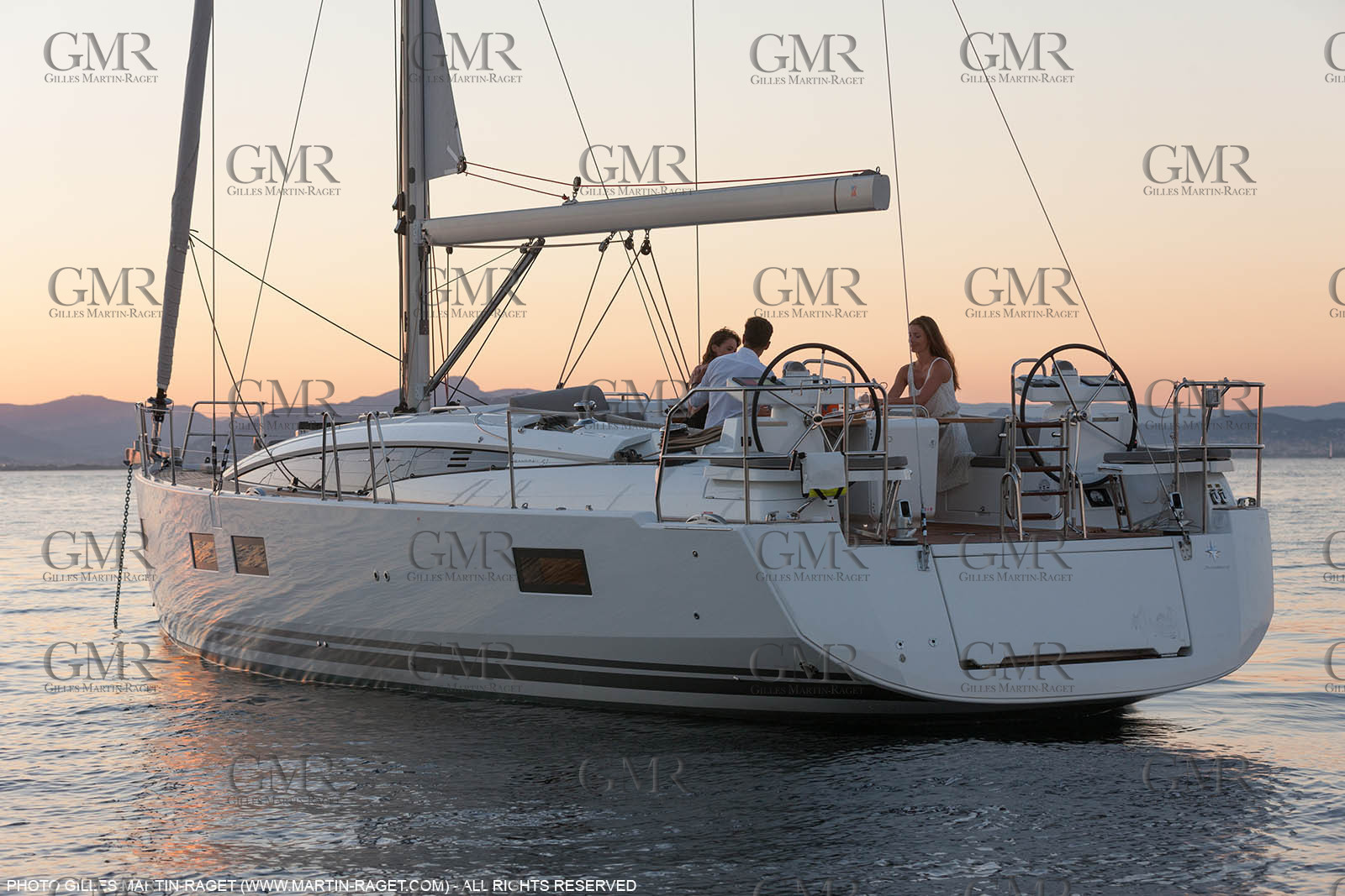 28 08 2016, Hyères (FRA,83), Chantier Jeanneau, Jeanneau Yacht 51