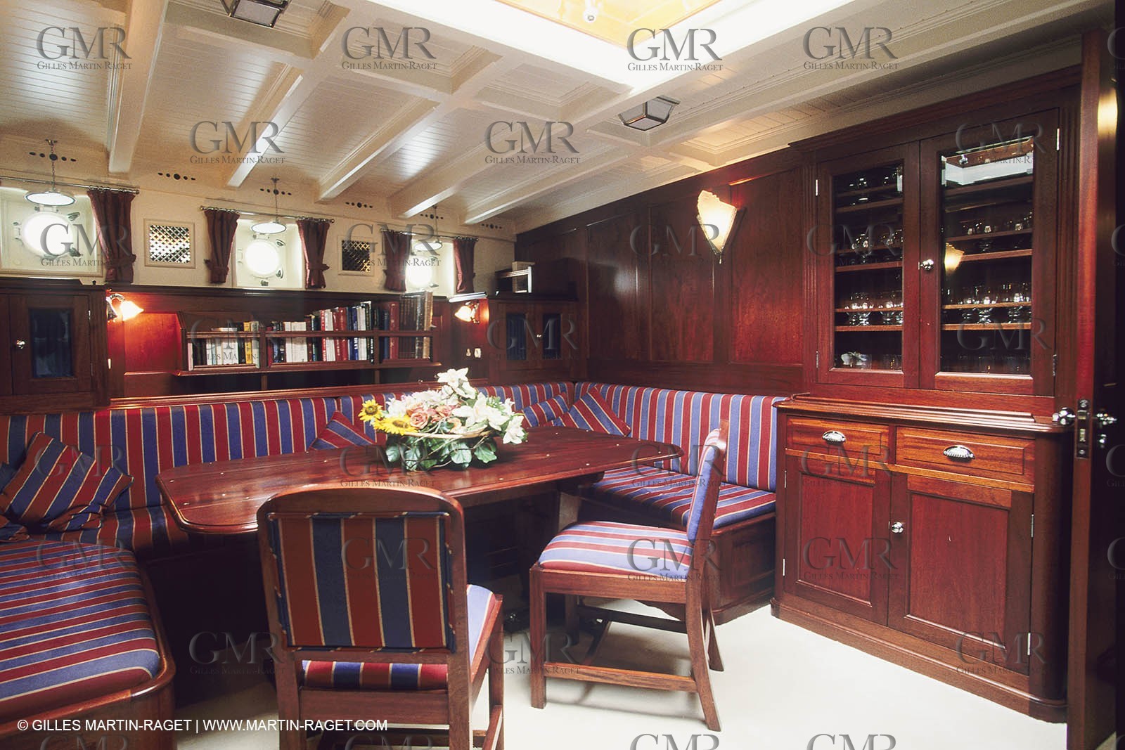 Classic yachts - Thendara