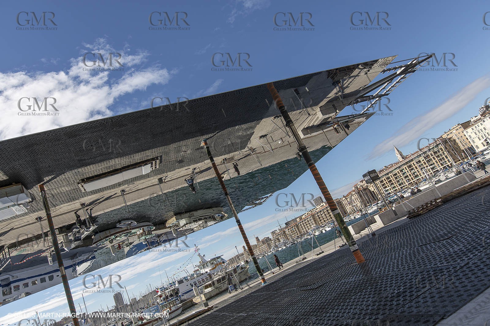 04 02 2013 - Marseille (FRA,13) - Vieux Port (historical port) refit - Works on the shadow maker