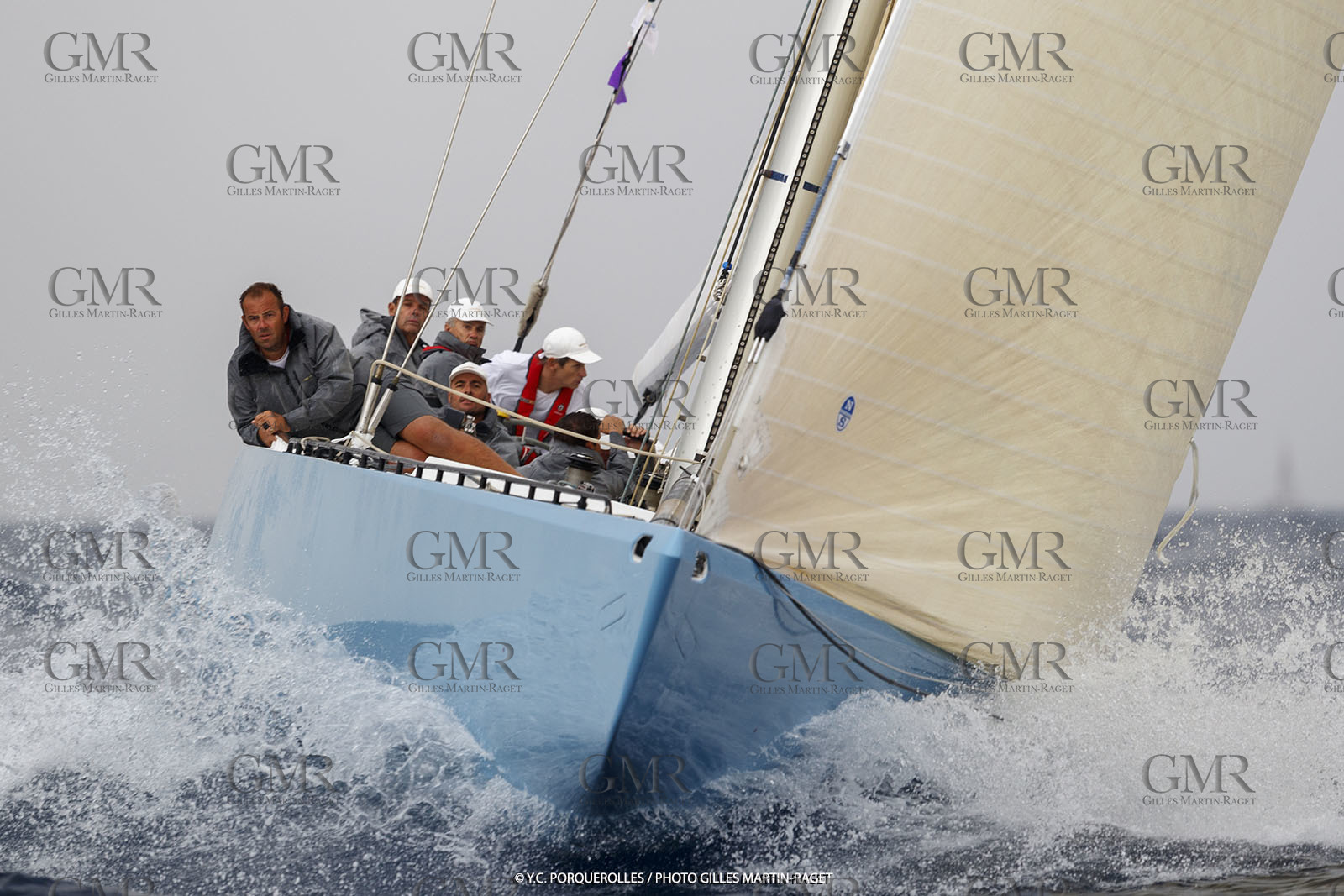 19 06 2024, Porquerolles Island (FRA), Championnat du monde des 12 m JI 2024, Race Day 1