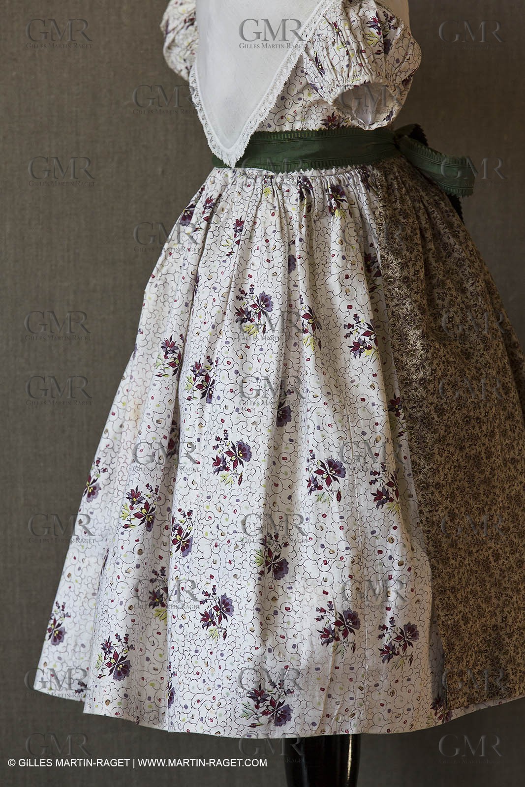 06 07 2012, Toulon (FRA,83), Villa Rozemaine, exhibition 'Fashion Dresses