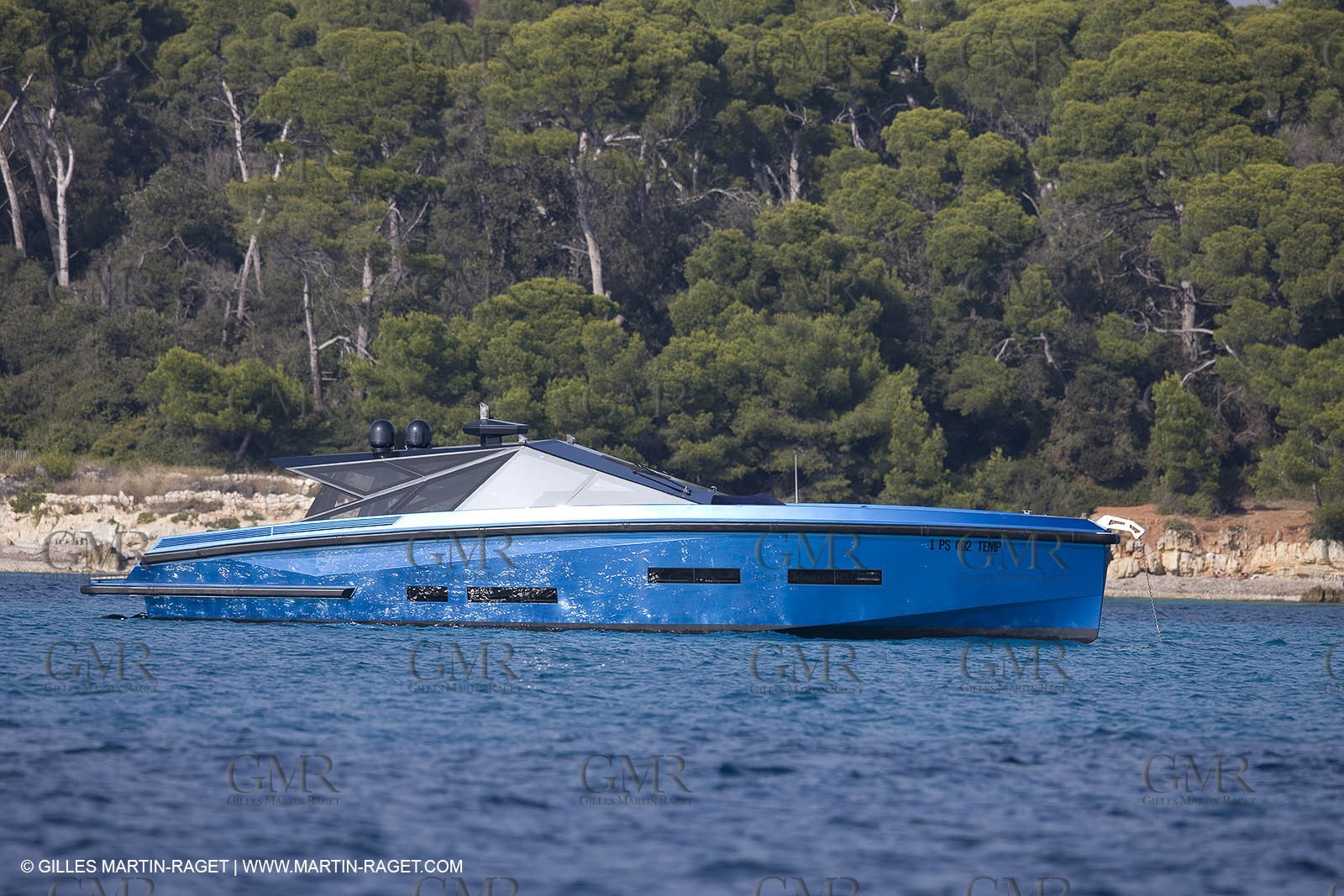 14 10 2008 - Cannes (FRA, 06) - Super yachts - motoryachts - Wally yachts - Wallypower 64