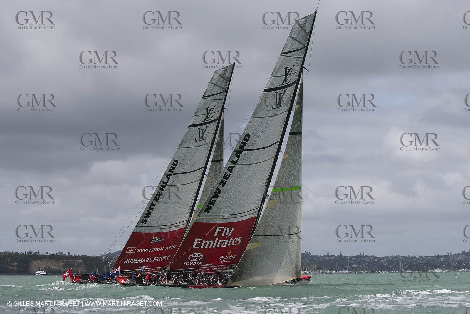 12 02 2009 - Auckland (NZL) -  Louis Vuitton Pacific Series -  Racing Day 12 - Challenger final