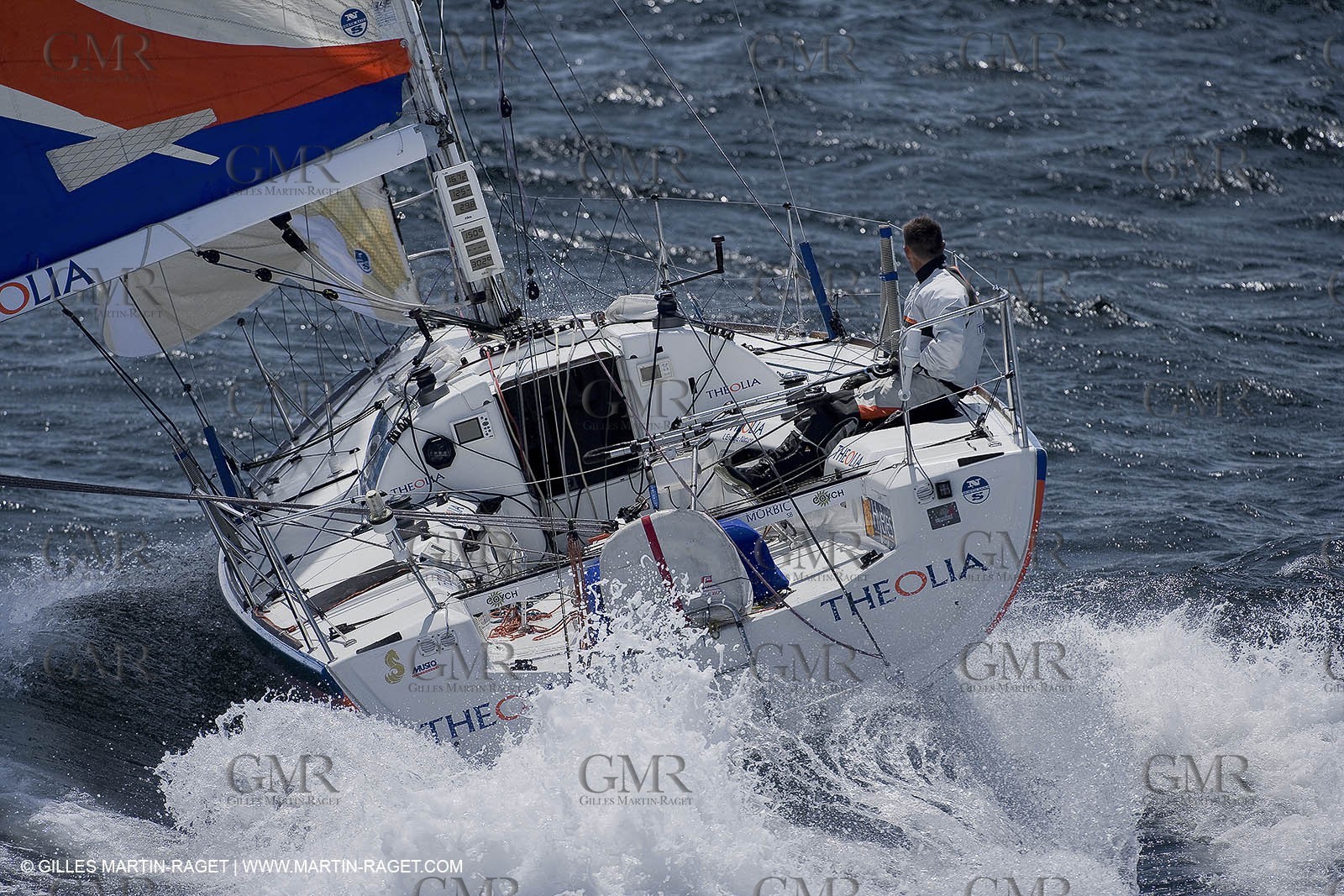 06-26-2007 - FIGARO II - THEOLIA - Skipper : Robert Nagy - Training off Marseille (south France) with strong wind conditions