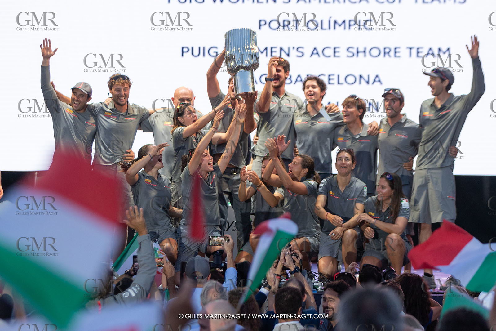 13 10 2024, Barcelona (ESP), Louis Vuitton 37th America's Cup, Final Match, Race Day 2, Puig Women America's Cup Prizegving