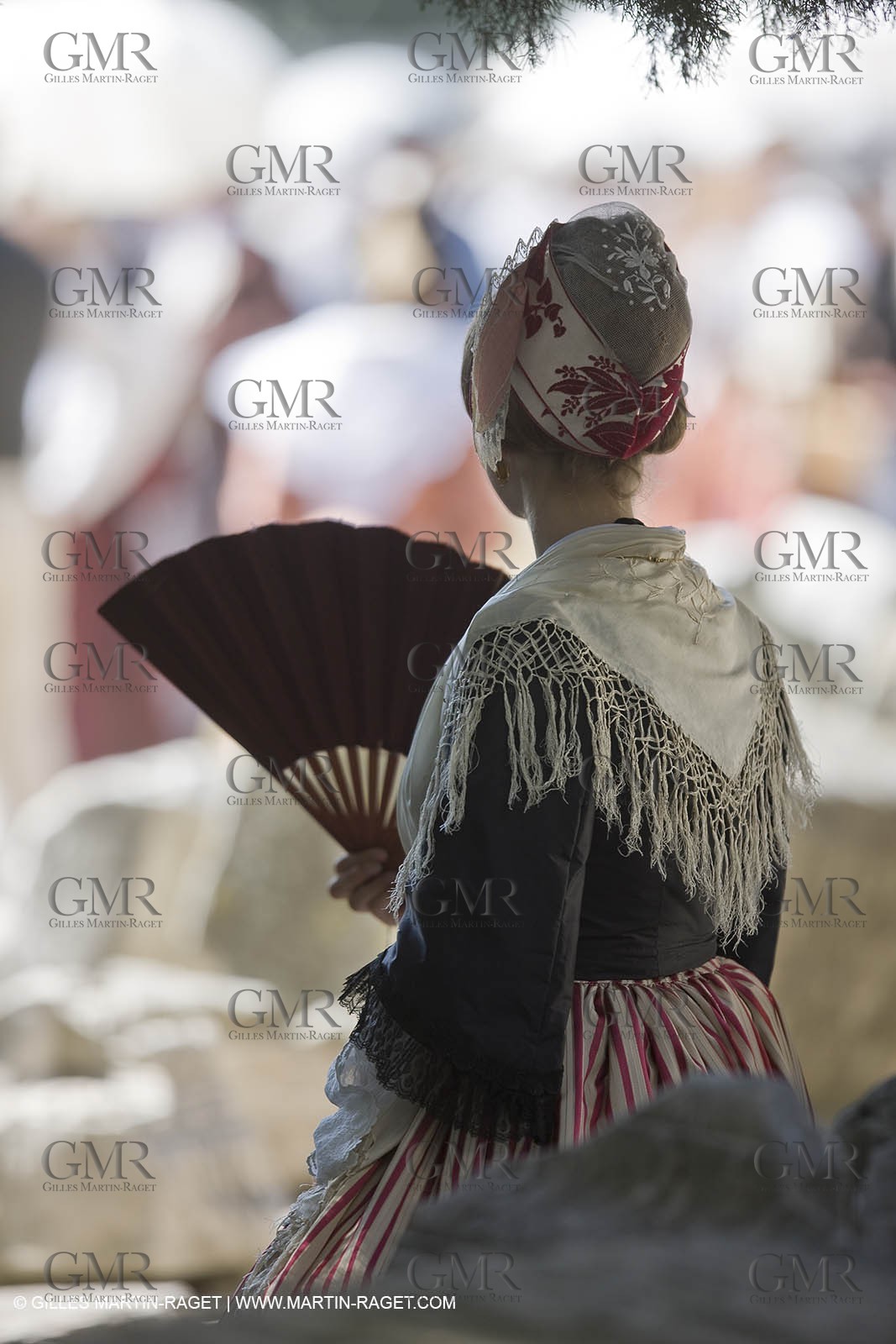 06 06 08 - Arles (FRA,13) - Fête du Costume