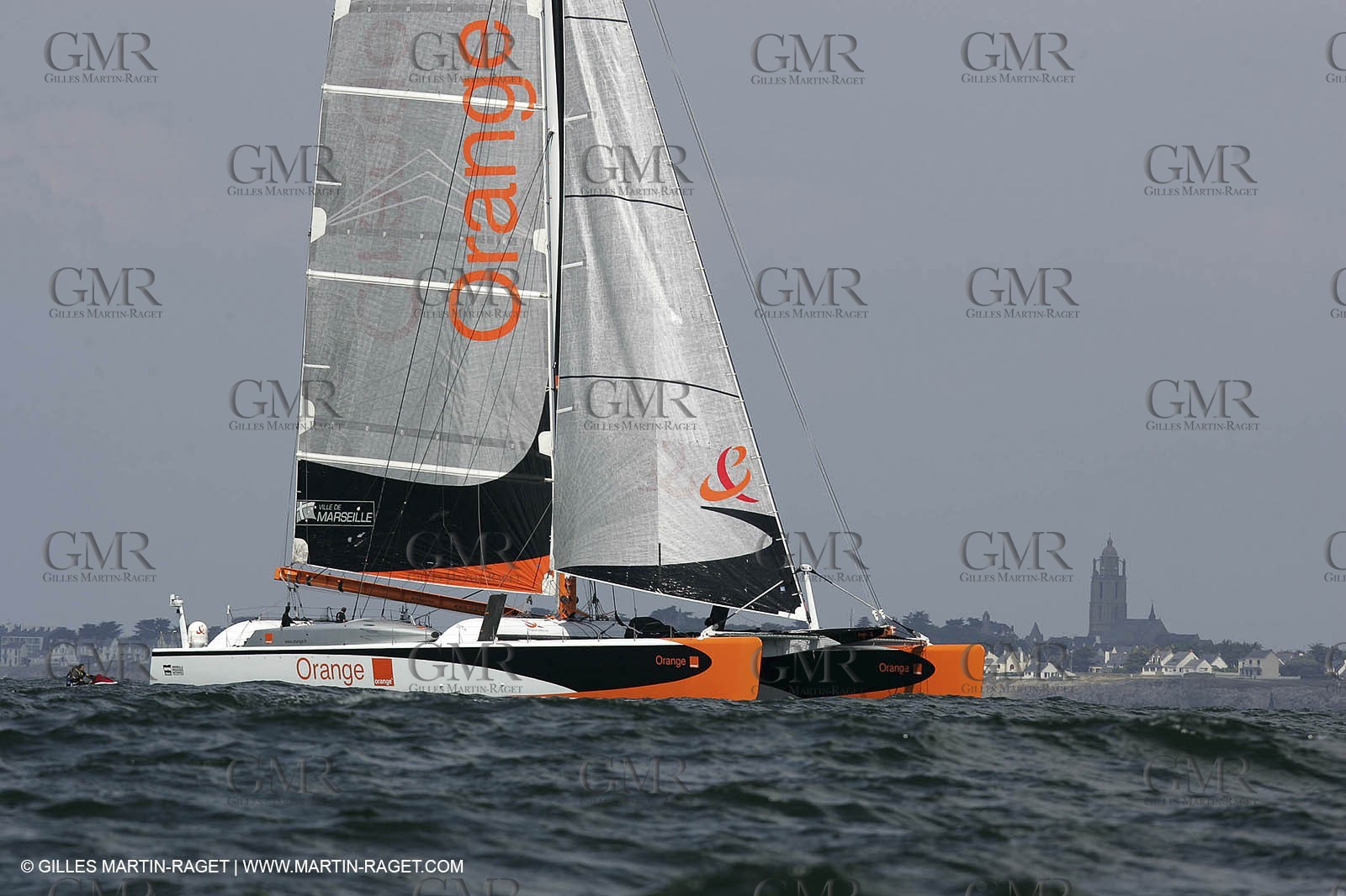 2004 Atlantic record attempt - Orange II back in La Baule