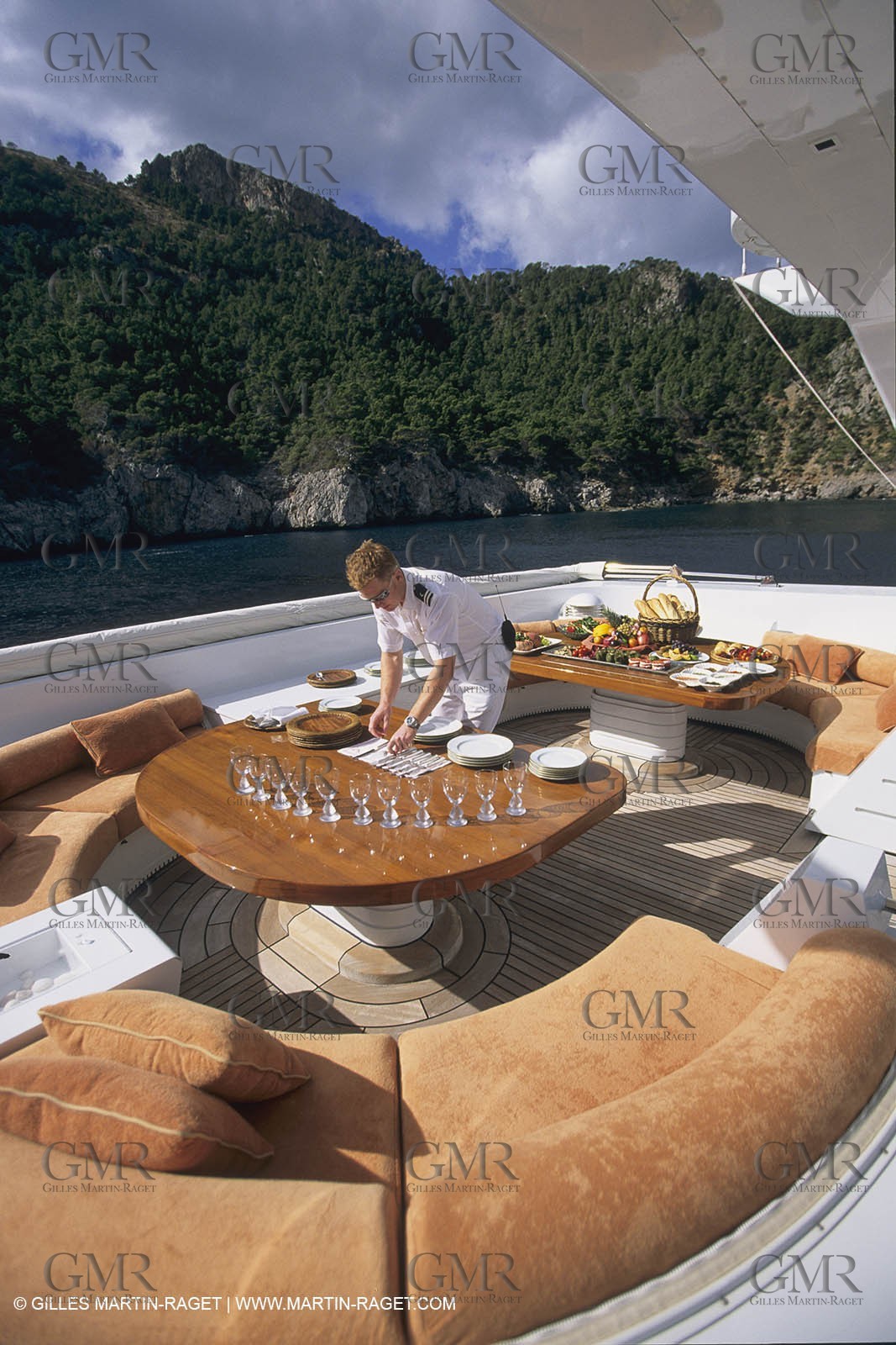 Super Motor Yachts, Chamar