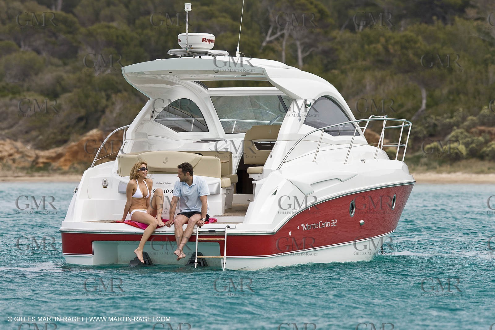 15 04 2008 - Porquerolles (Fra, 83) - Beneteau - Monte Carlo 32