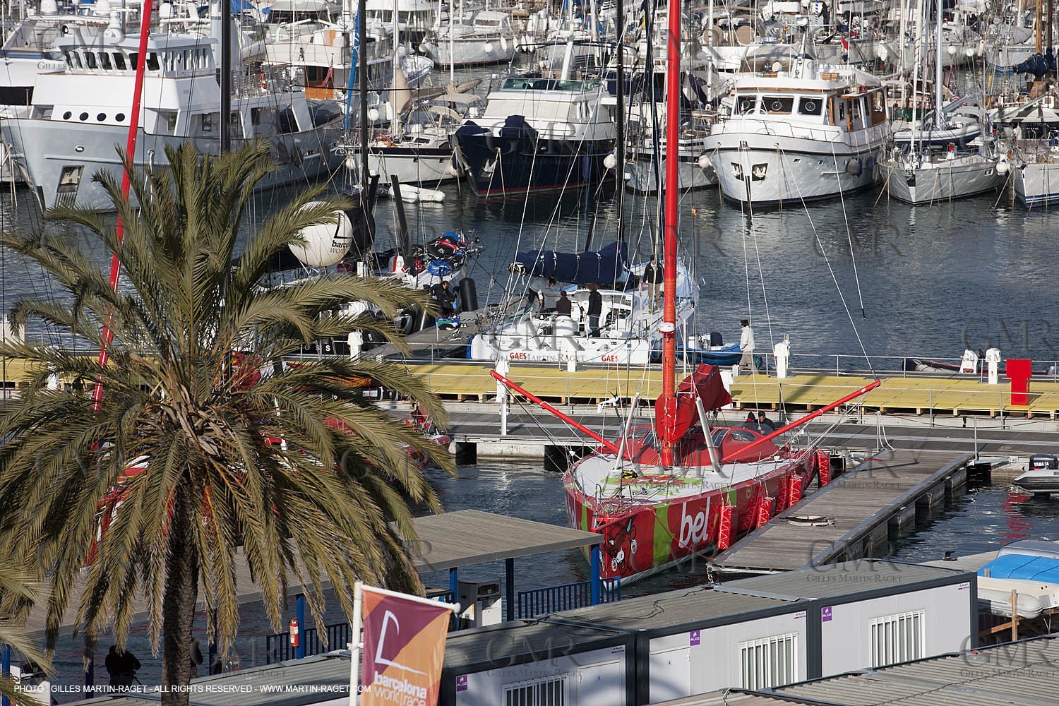 17 12 2010 - Barcelona (ESP) - Barcelona World Race 2010 - Groupe Bel - Preparation