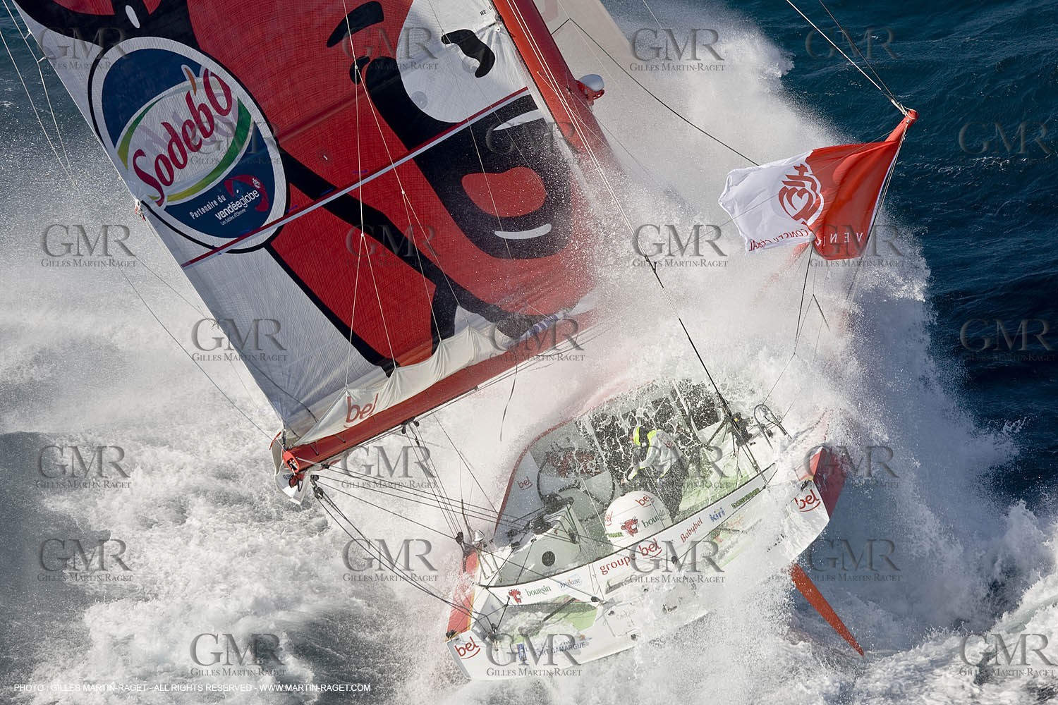 14 07 2008 - Port Camargue (FRA,30) Monocoques IMOCA - Vendée Globe 2008 - Kito de Pavant (Groupe Bel) training in strong breeze.