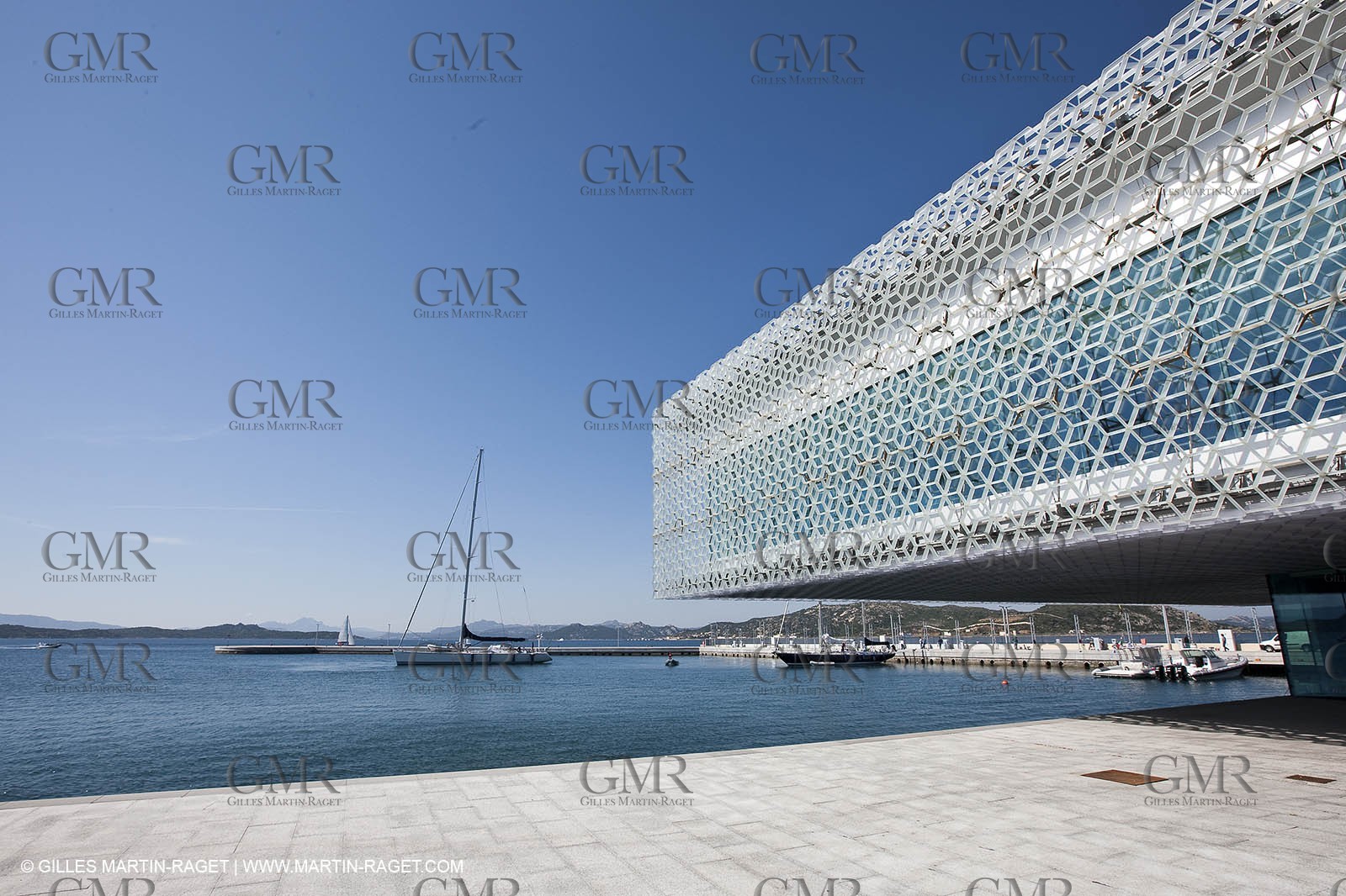 19 05 2010 - La Maddalena (ITA, Sardinia) Louis Vuitton Trophy - BMW ORACLE Racing - Arsenale Marina