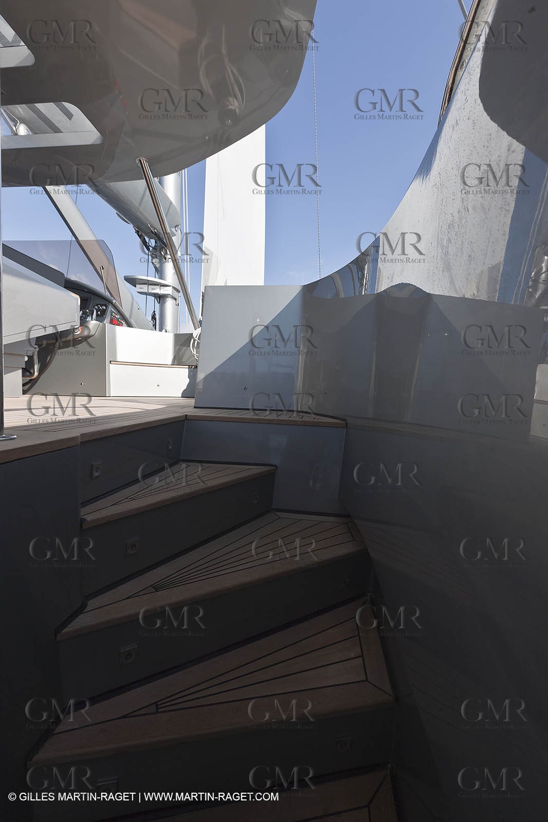 25 02 2011 - La Ciotat (FRA,13) - Super Yachts - Chantier H2X - Cartouche