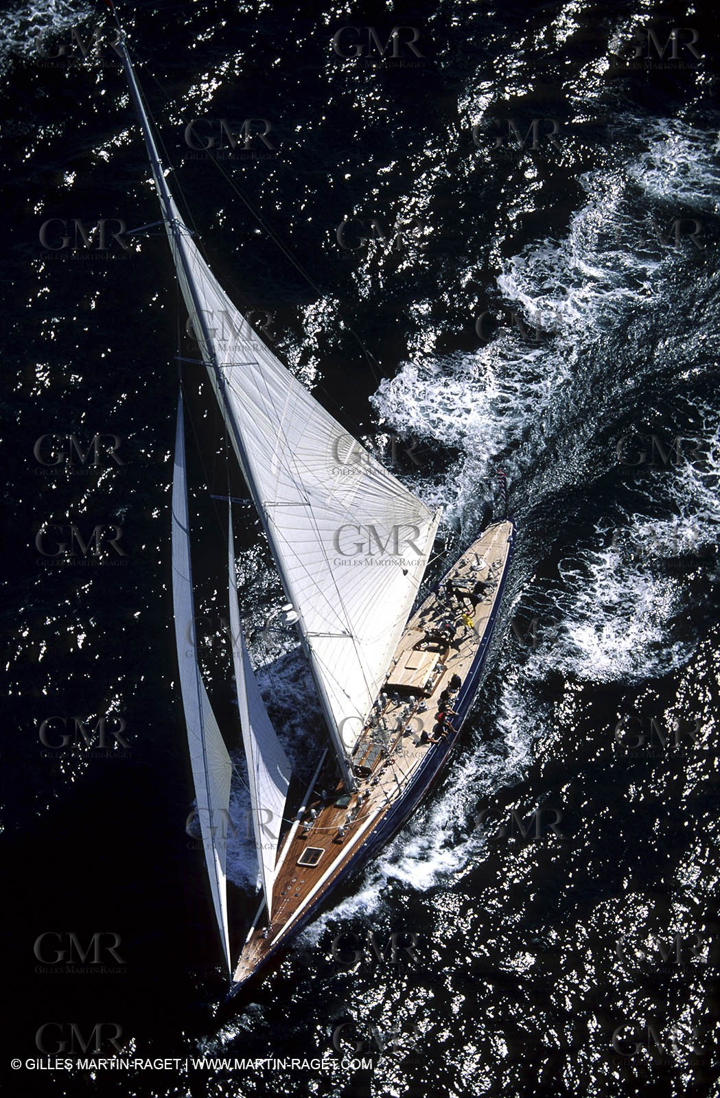 Endeavour - Classic yachts