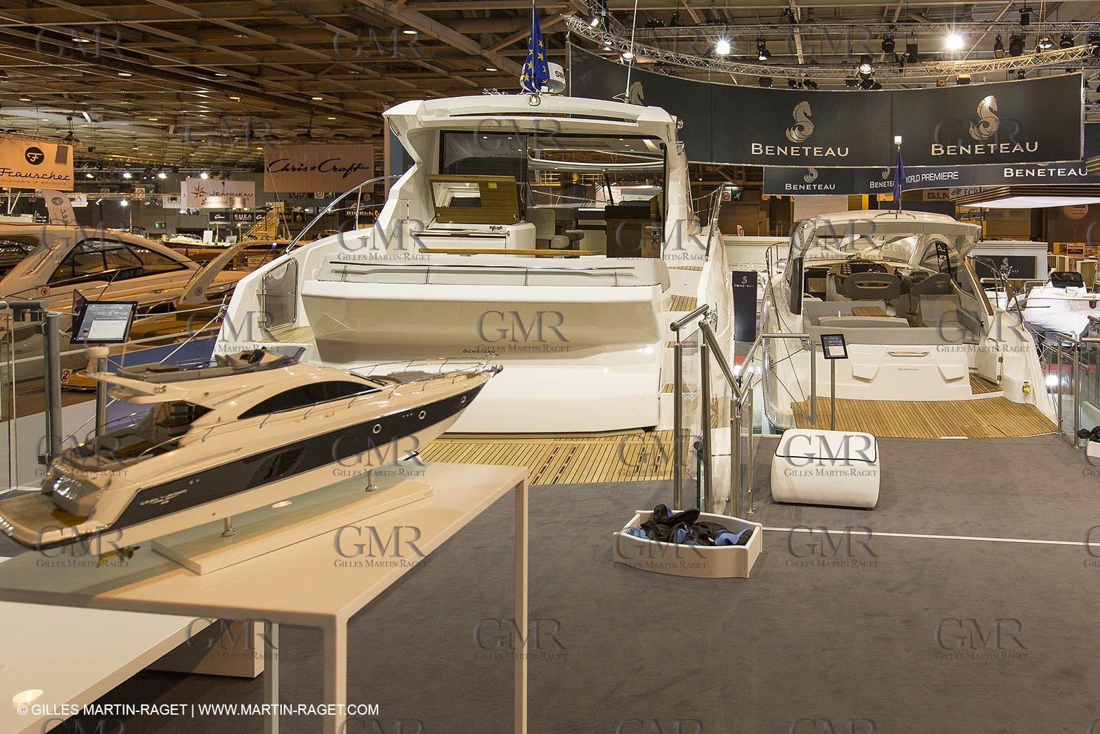 10 12 2013 - Paris (FRA,75) -Paris Boat Show - Beneteau booth