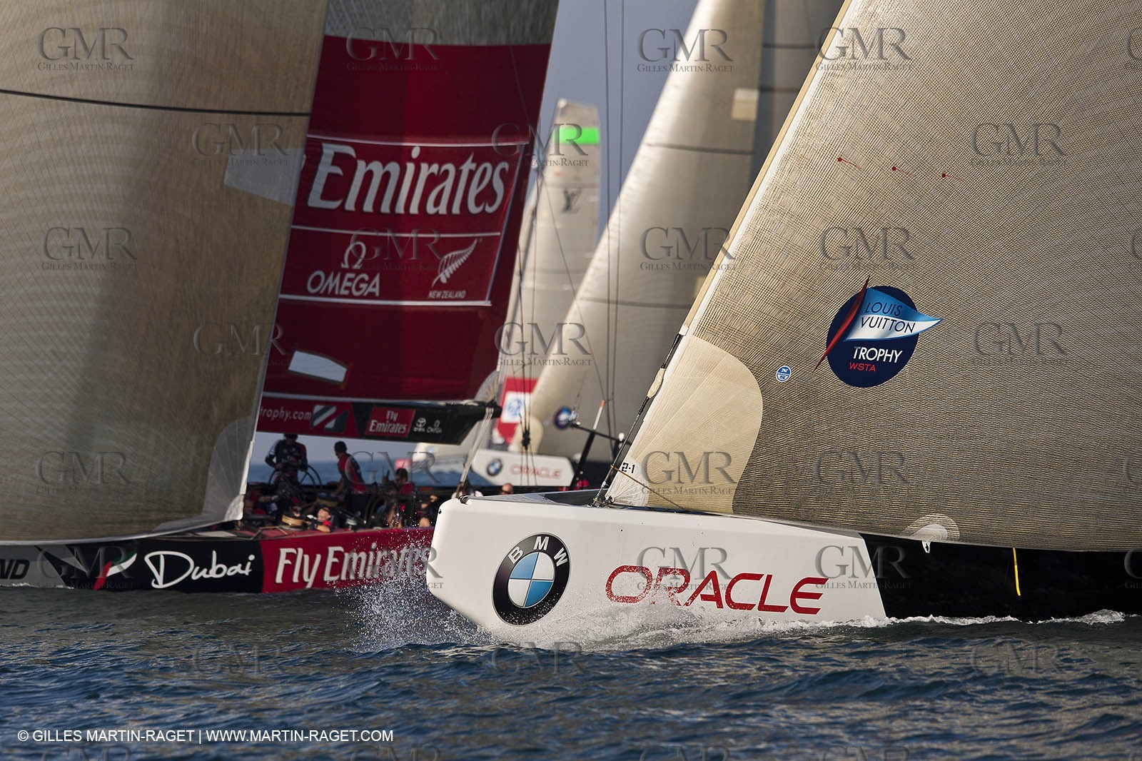 25 11 2010 - Dubai (UAE) - Dubai Louis Vuitton Trophy -  BMW ORACLE Racing - Fleet races