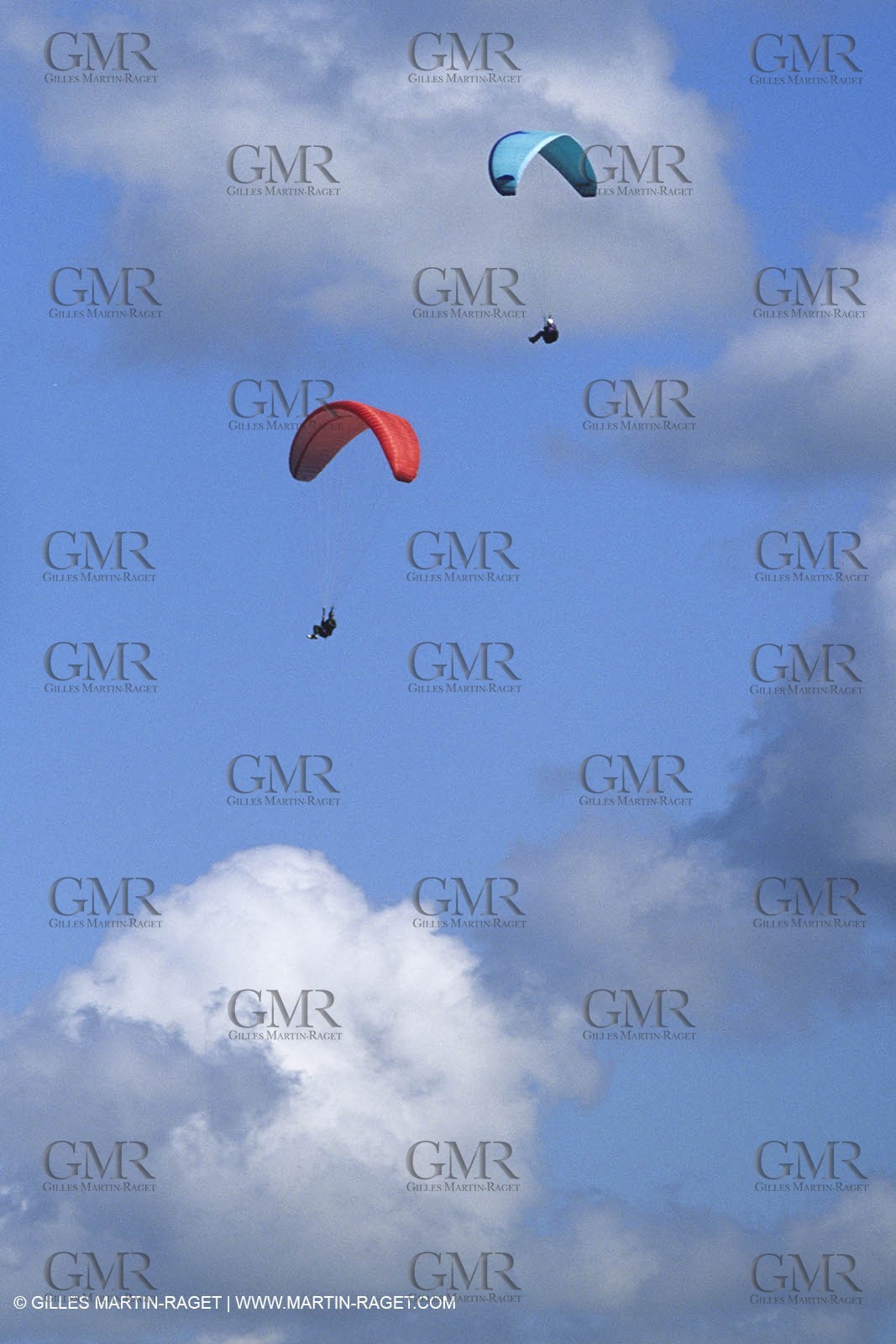 watersports, parachute ascensionnel, winglider, paraglider, aile volante