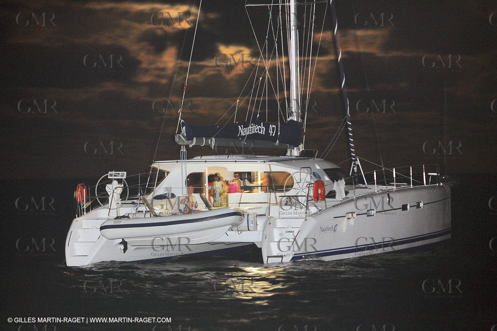 Cruising multihull mooring