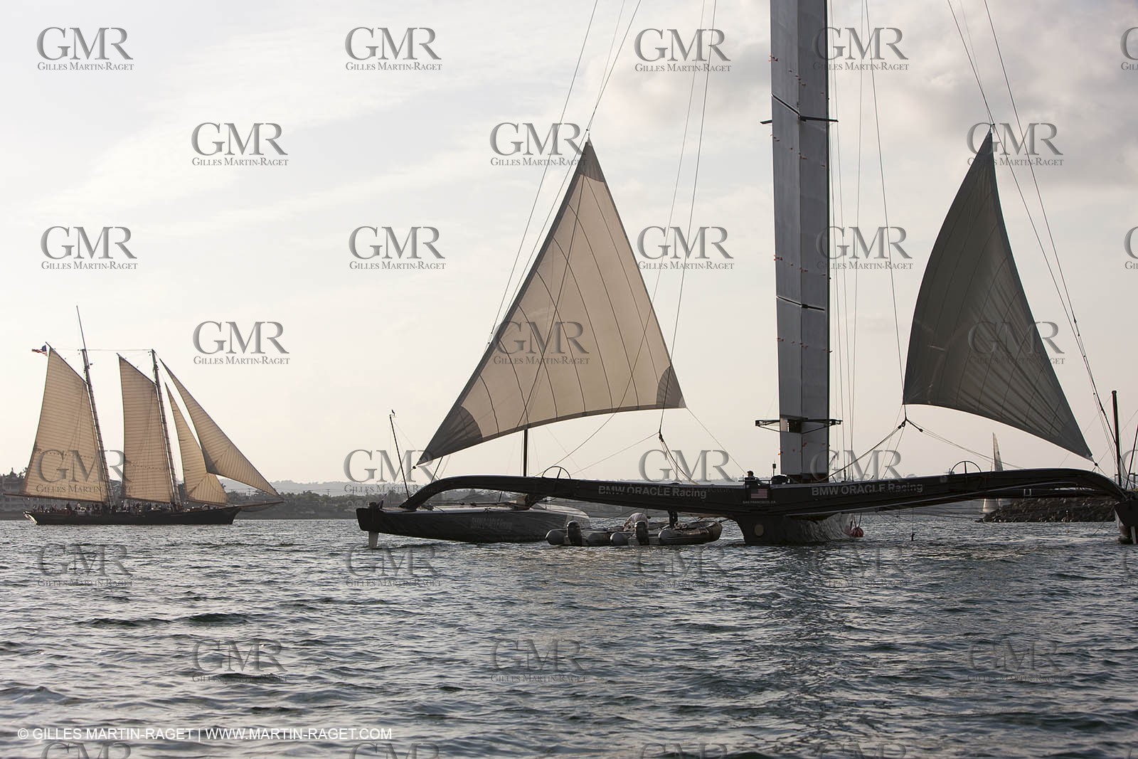 12 11 2009 - San Diego (USA, CA) - 33rd America's Cup - BMW ORACLE Racing - Wing trials, Day 2