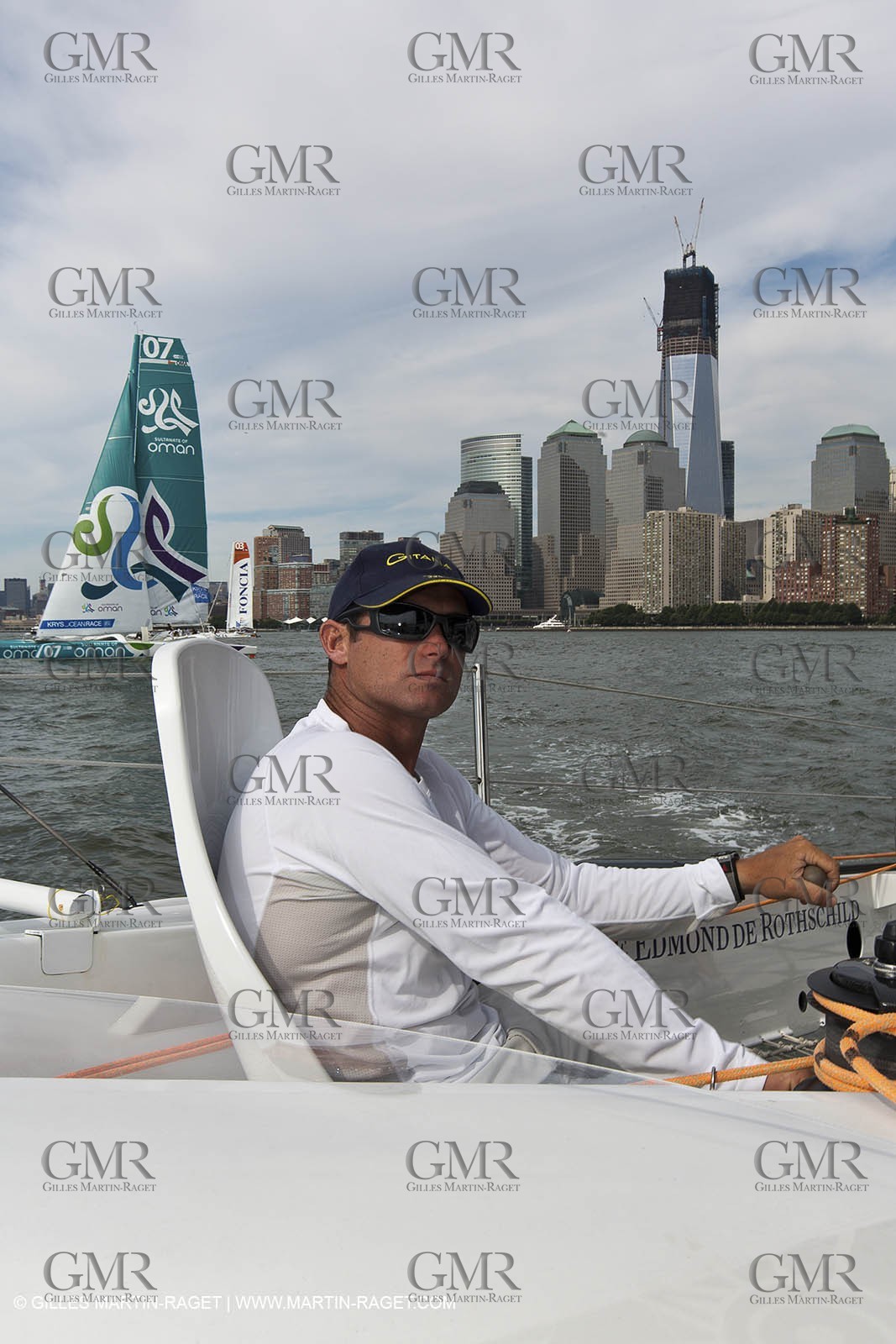 05 07 2012 - New York (USA) - Ocean Krys Race - Speed runs in fornt of NY city