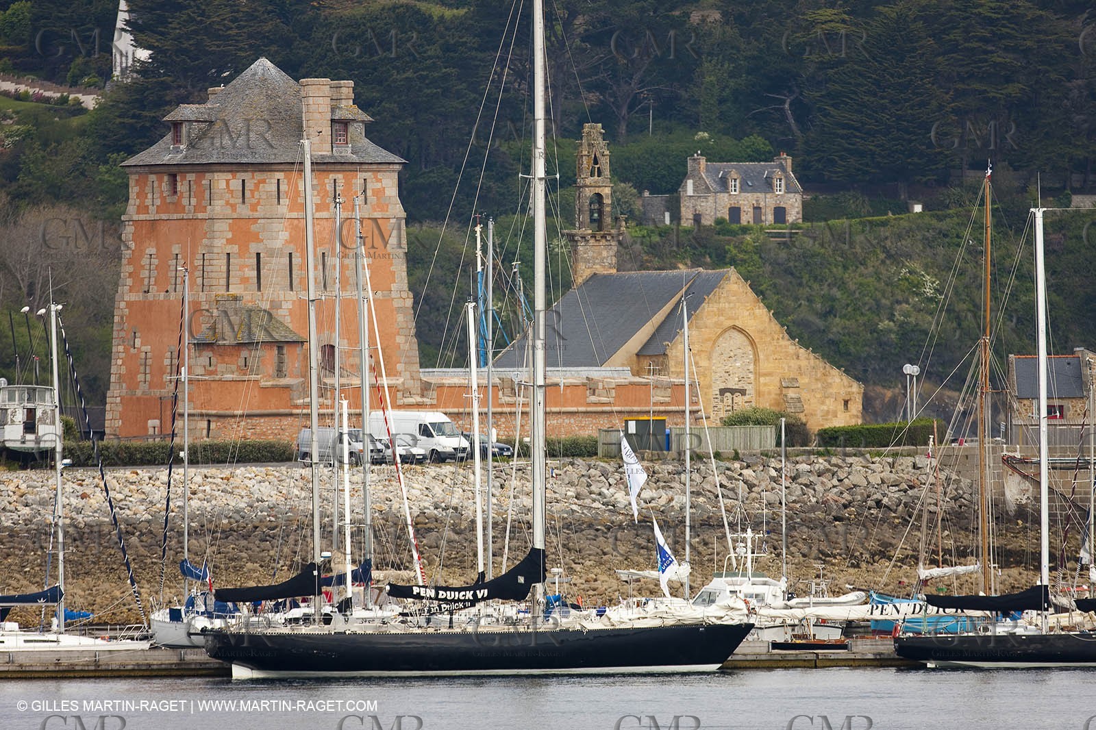19 05 2010- Camaret  - (FRA,56)  -  Les Pen Duick