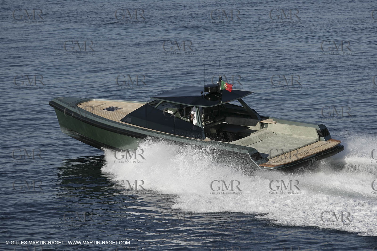 16 07 2007 - Portisco (Italie, Sardaigne) - Wally Power 47, 2007 version