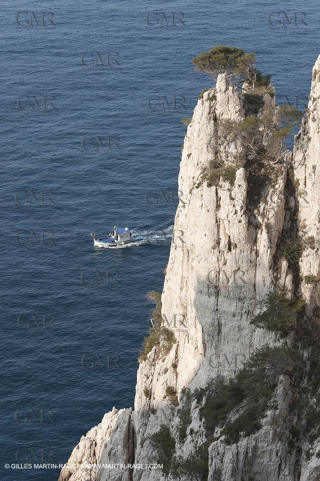 20 03 2009 - Marseille (FRA, 13) - Les Calanques - Pic de l'Eissadon et falaises du Devenson
