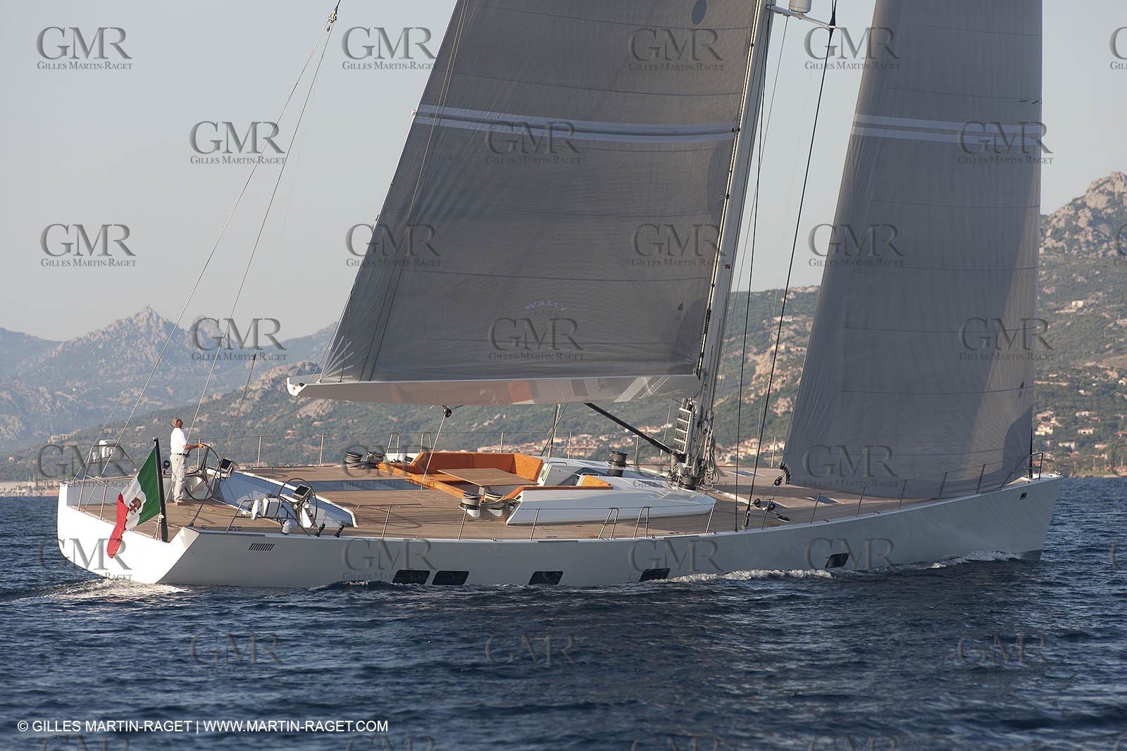 17 06 09 Porto Cervo (ITA, Sardinia) - Wally yachts - Indio 101