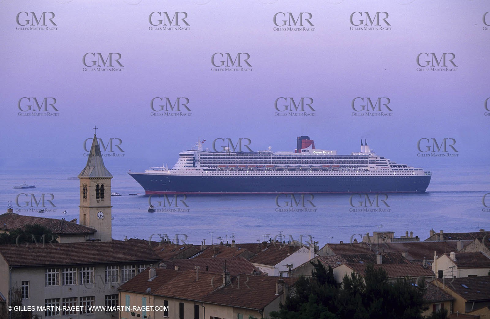 Marseille - Estaque district - Queen Mary II arrival
