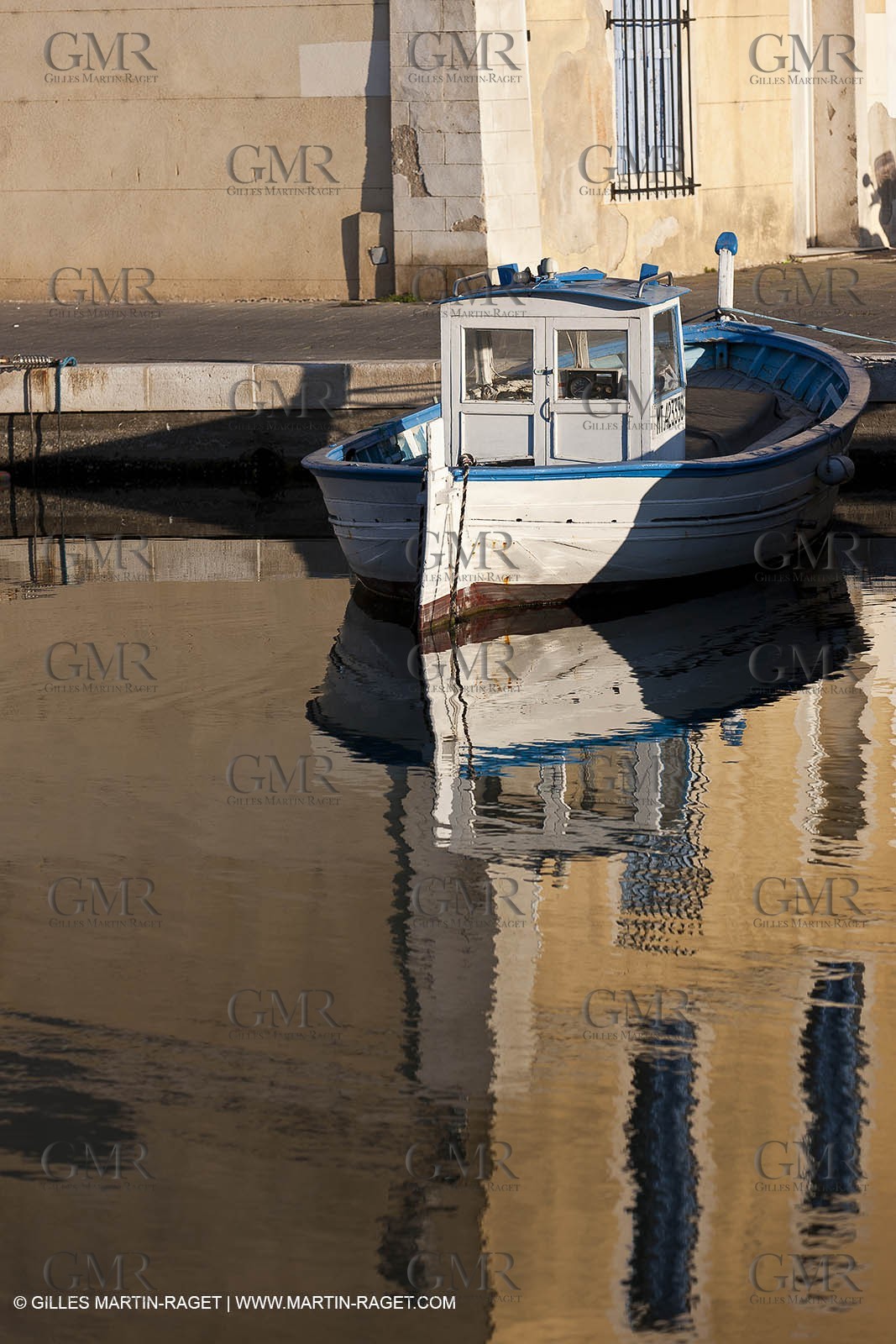 14 03 2012 - Martigues (FRA,13) - Quartier du Miroir
