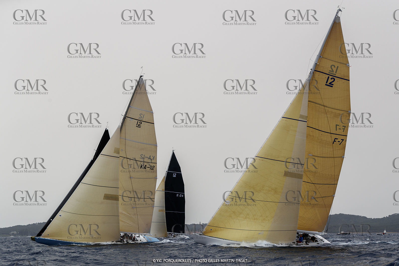 19 06 2024, Porquerolles Island (FRA), Championnat du monde des 12 m JI 2024, Race Day 1