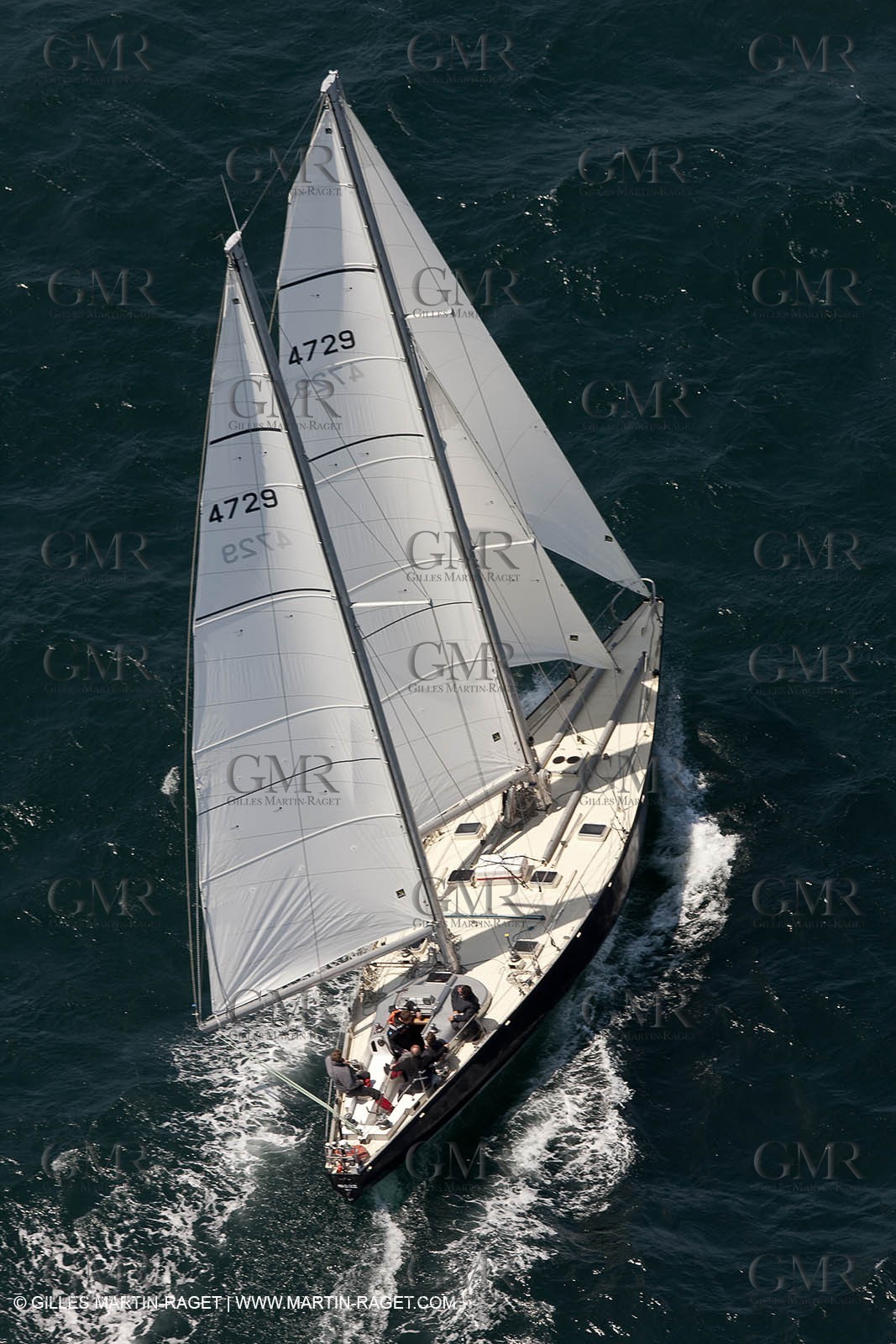 19 05 2010- Lorent- (FRA,56)  -  Pen Duick III