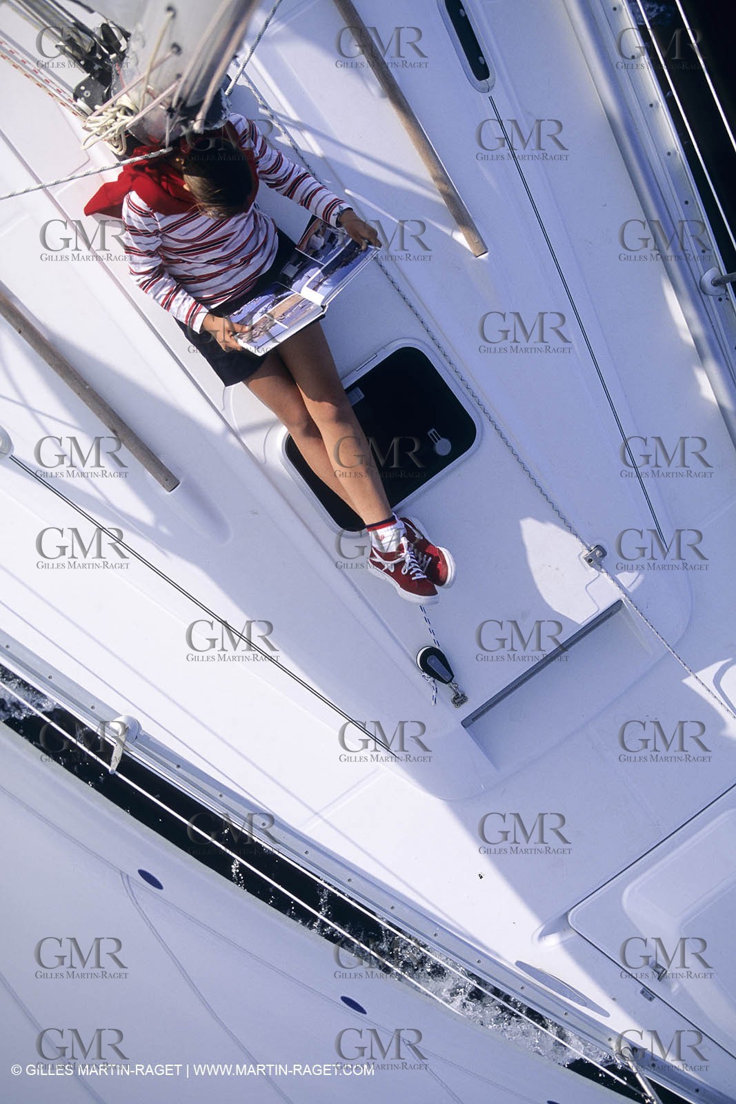 Sailing, cruising, women onboard