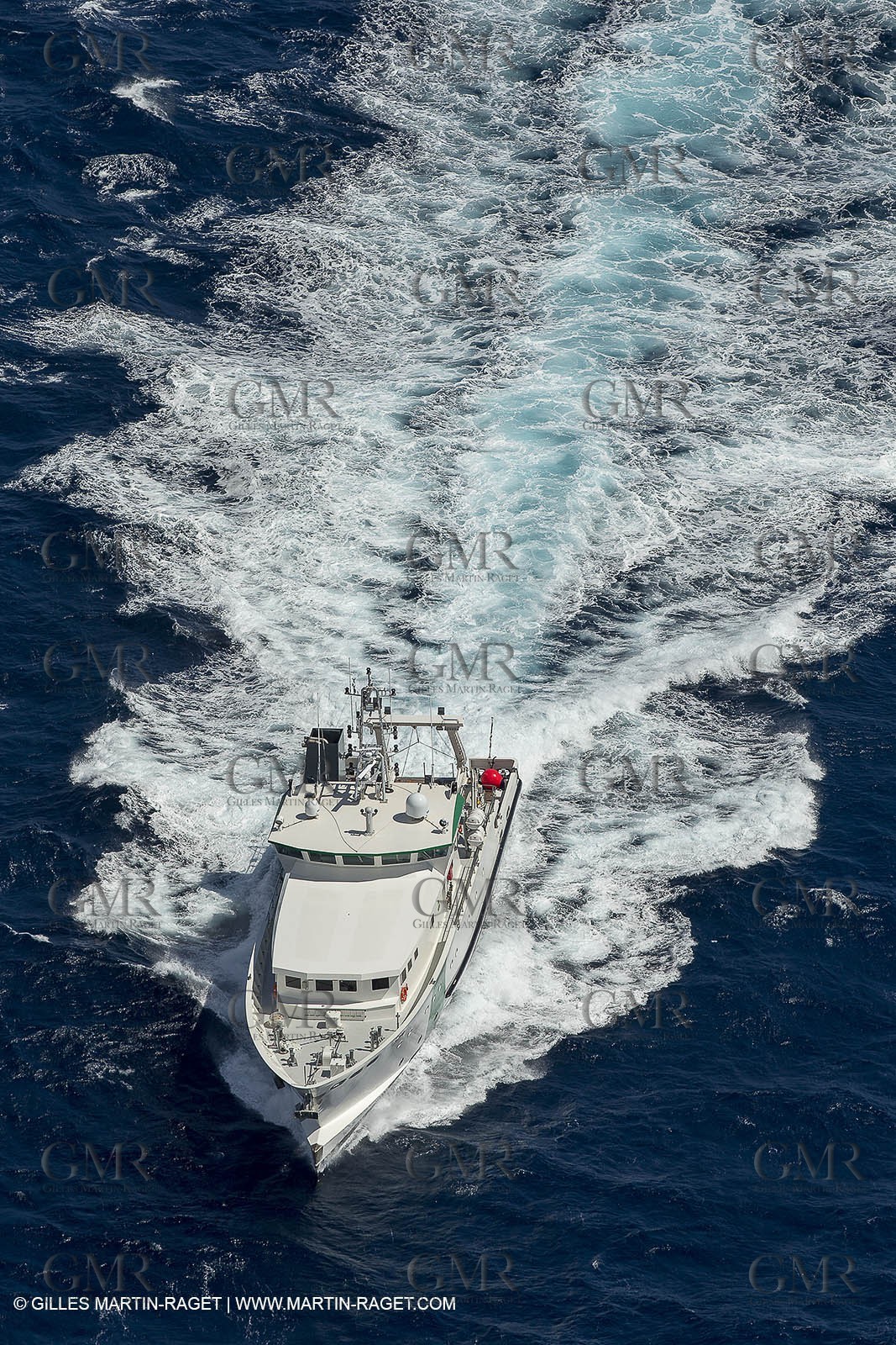 Al Azizi -  H2X boatyard - Oceanographjic research ship - Sea trials off La Ciotat (FRA,13) - 29 07 2014